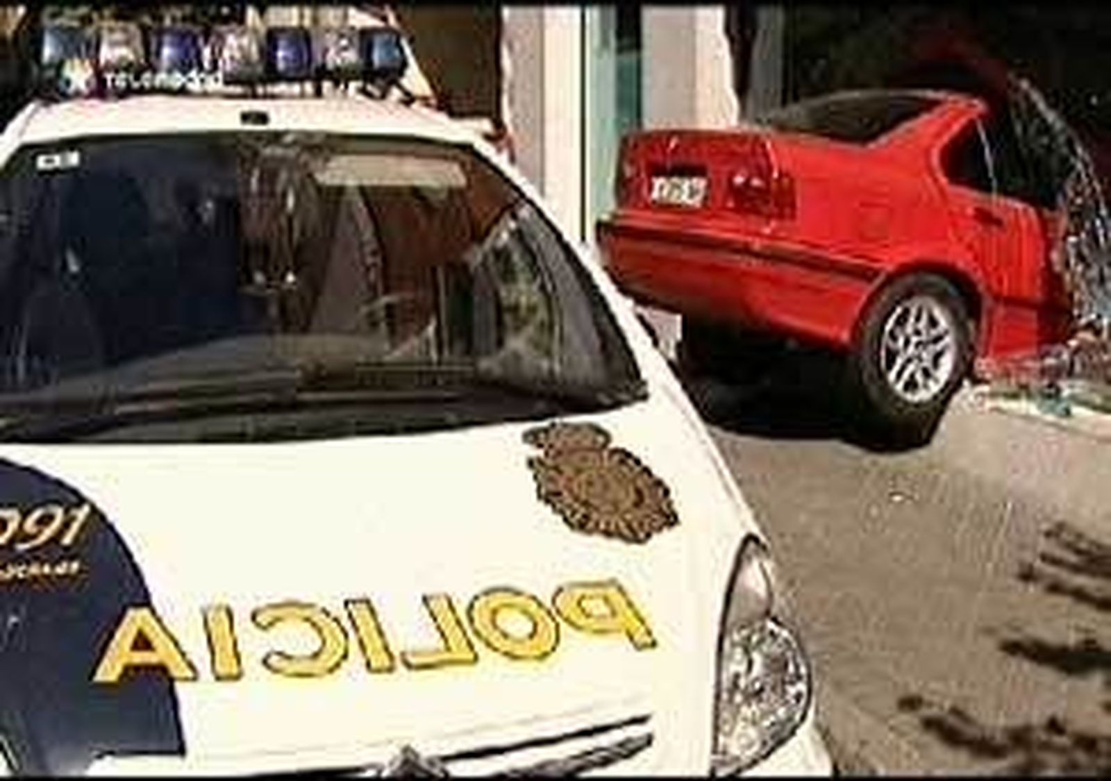 Detenidos dos ladrones a los que se les  imputan más de 15 robos en establecimientos madrileños