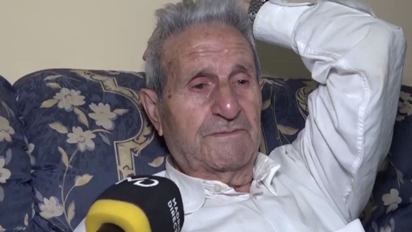 Echan a un anciano de 90 años de su propia casa en Carabanchel