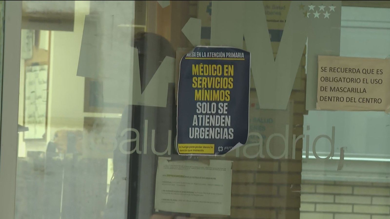 La huelga se deja notar con efectos dispares en los centros de salud