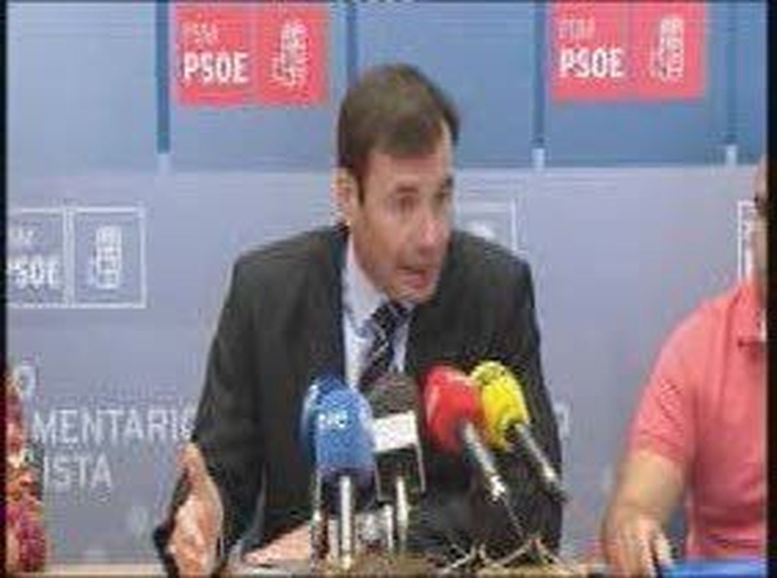 Tomás Gómez acusa al Gobierno de Aguirre  de hacer negocio también con la educación infantil