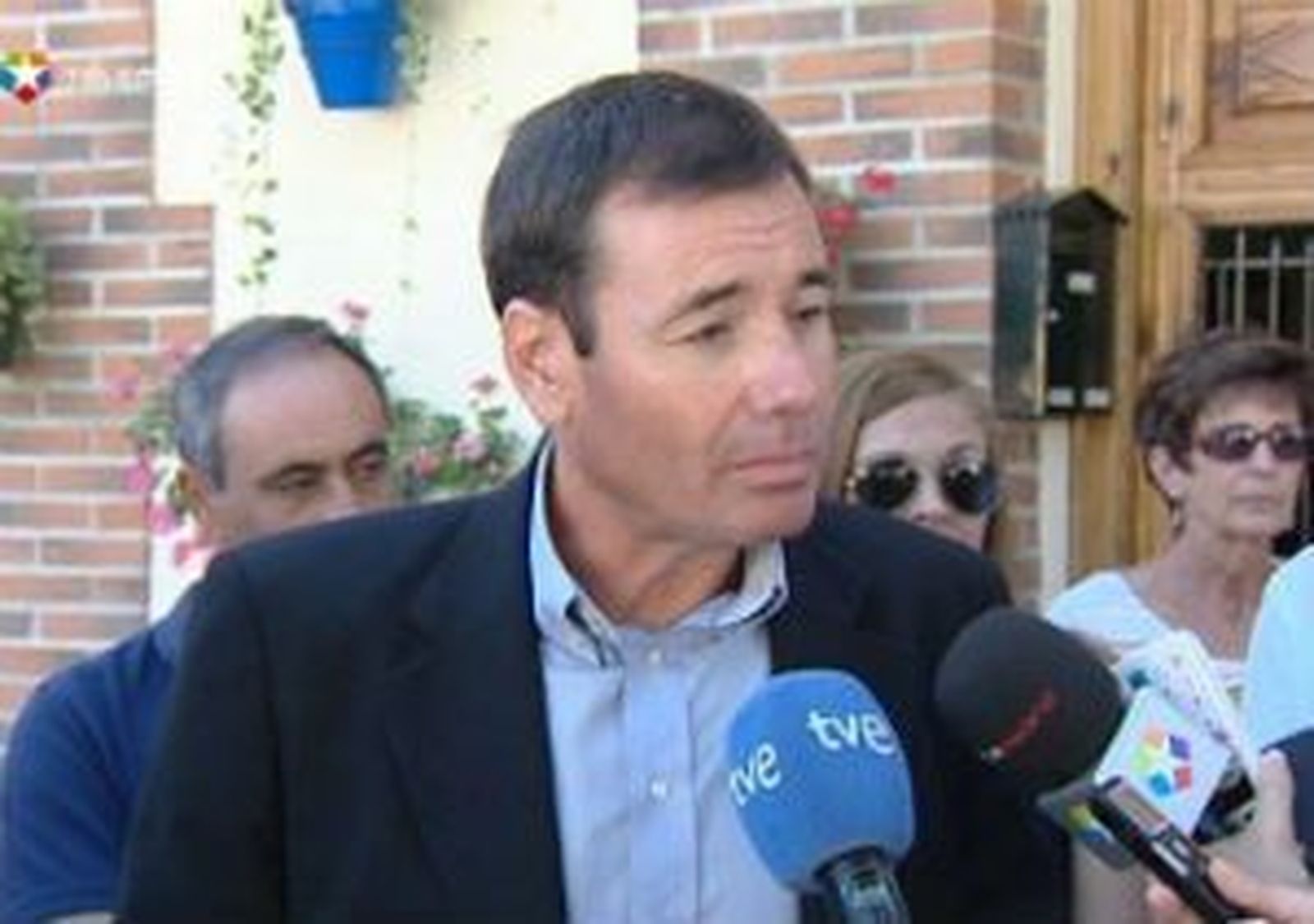 Gómez pide al Gobierno regional que asuma que la privatización ha muerto