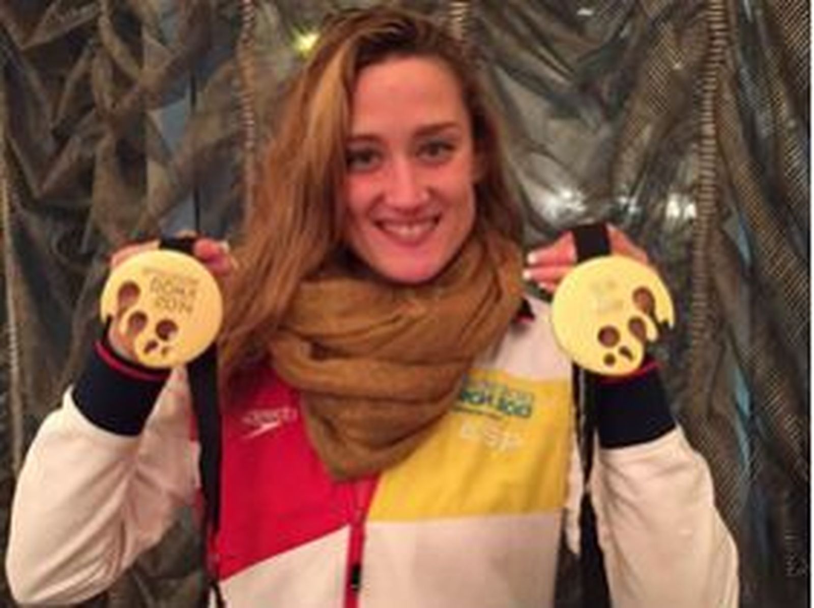 Mireia Belmonte, dos oros y dos récord del mundo
