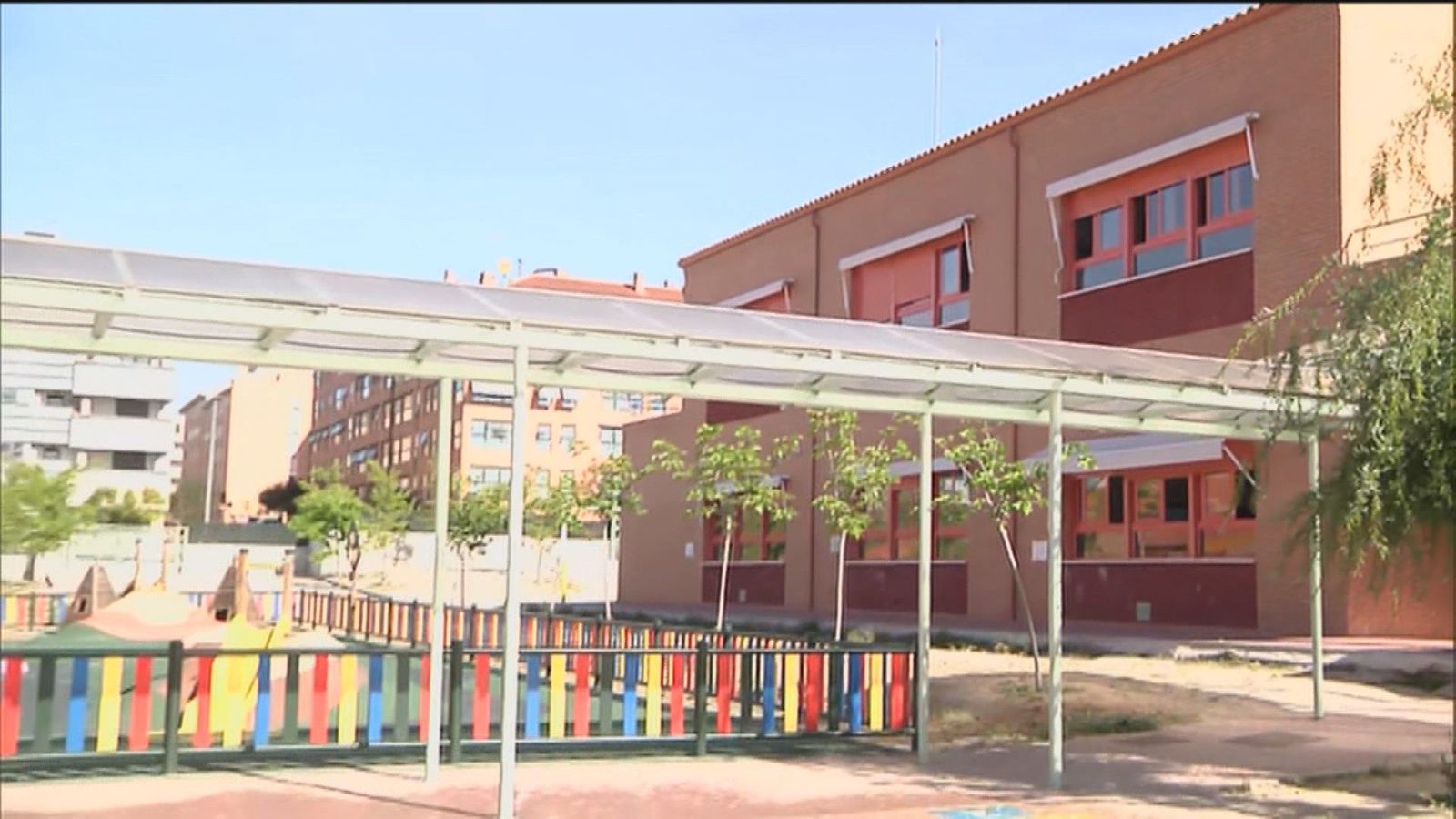 La OCDE defiende eliminar la jornada intensiva de los colegios para reducir el absentismo