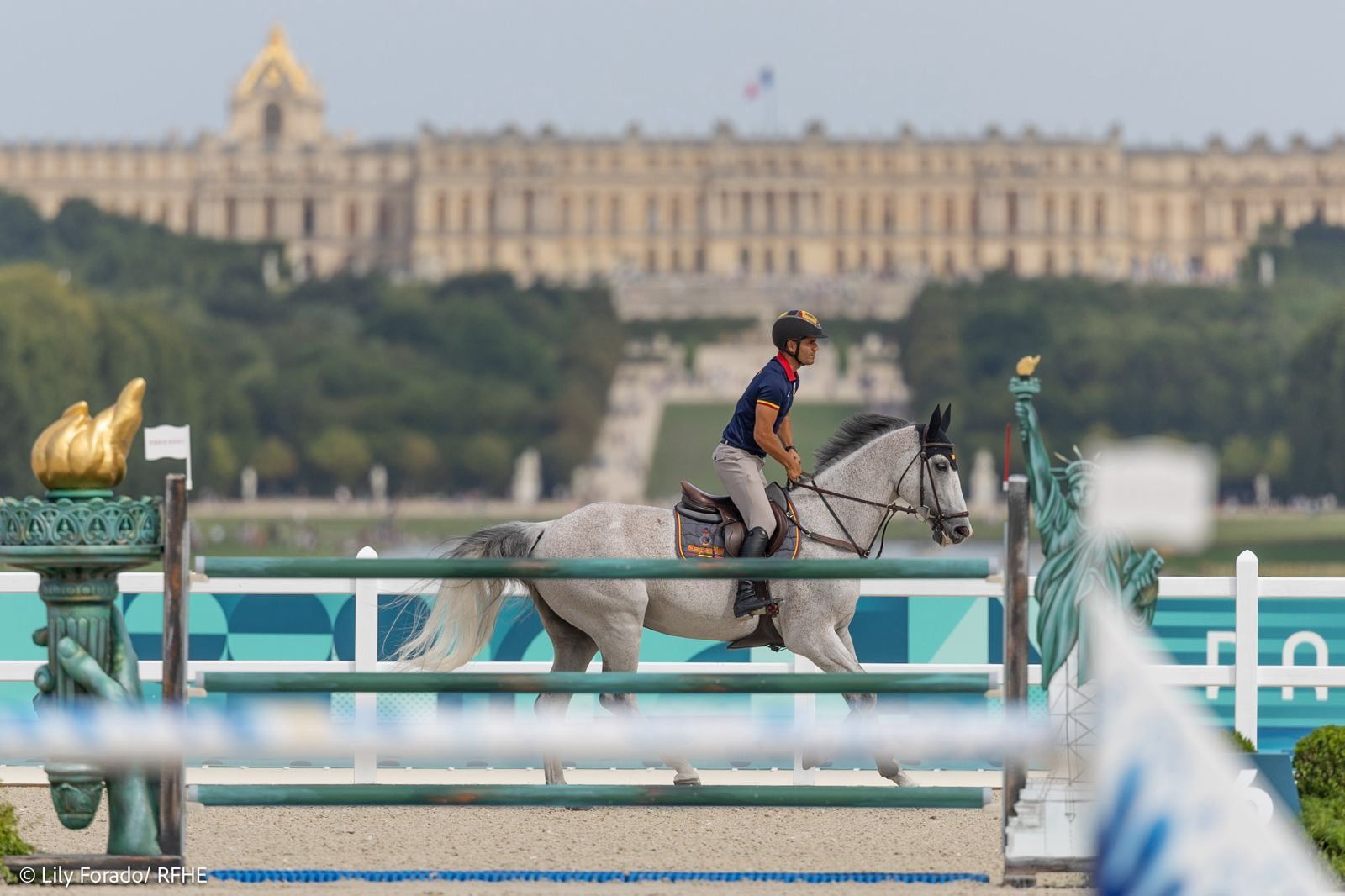 Sergio Álvarez Moya en París