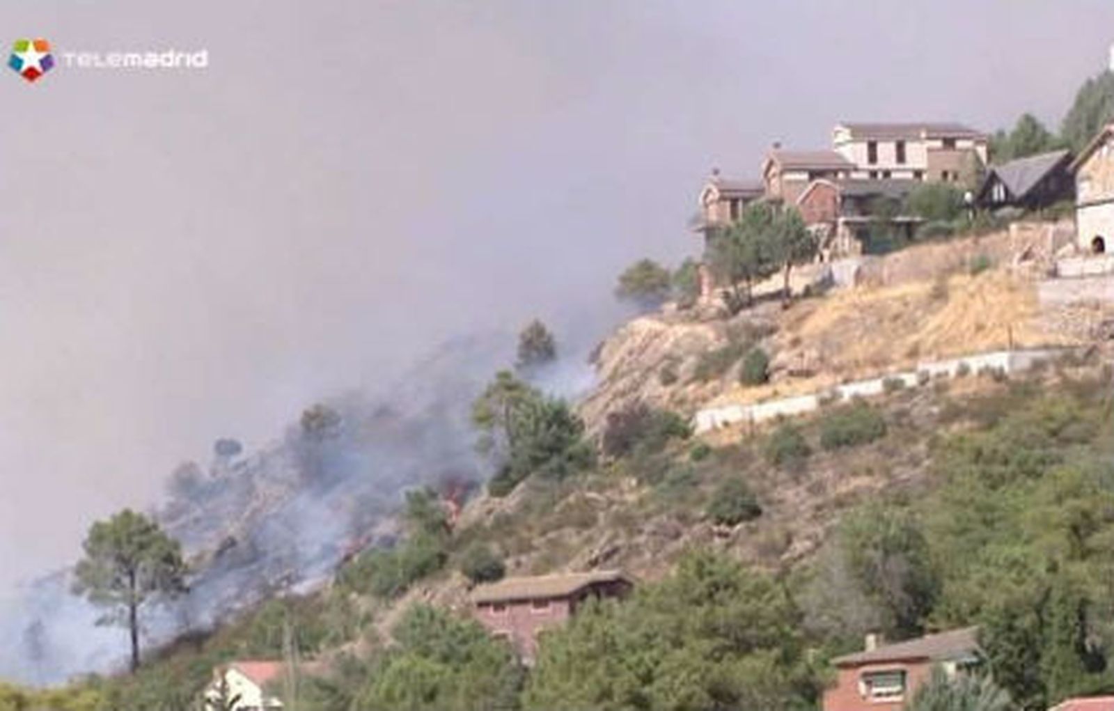 Los mayores desalojados recobran la tranquilidad y piden castigo para el incendiario