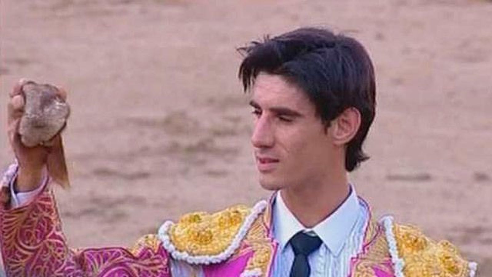 La iglesia de San Antón acoge una misa funeral por el torero Víctor Barrio