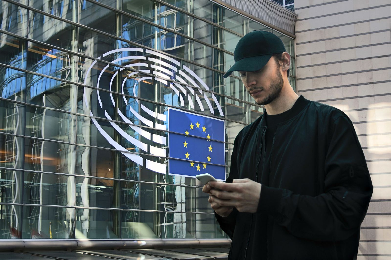 Entra en vigor la Ley de Servicios Digitales de la Unión Europea