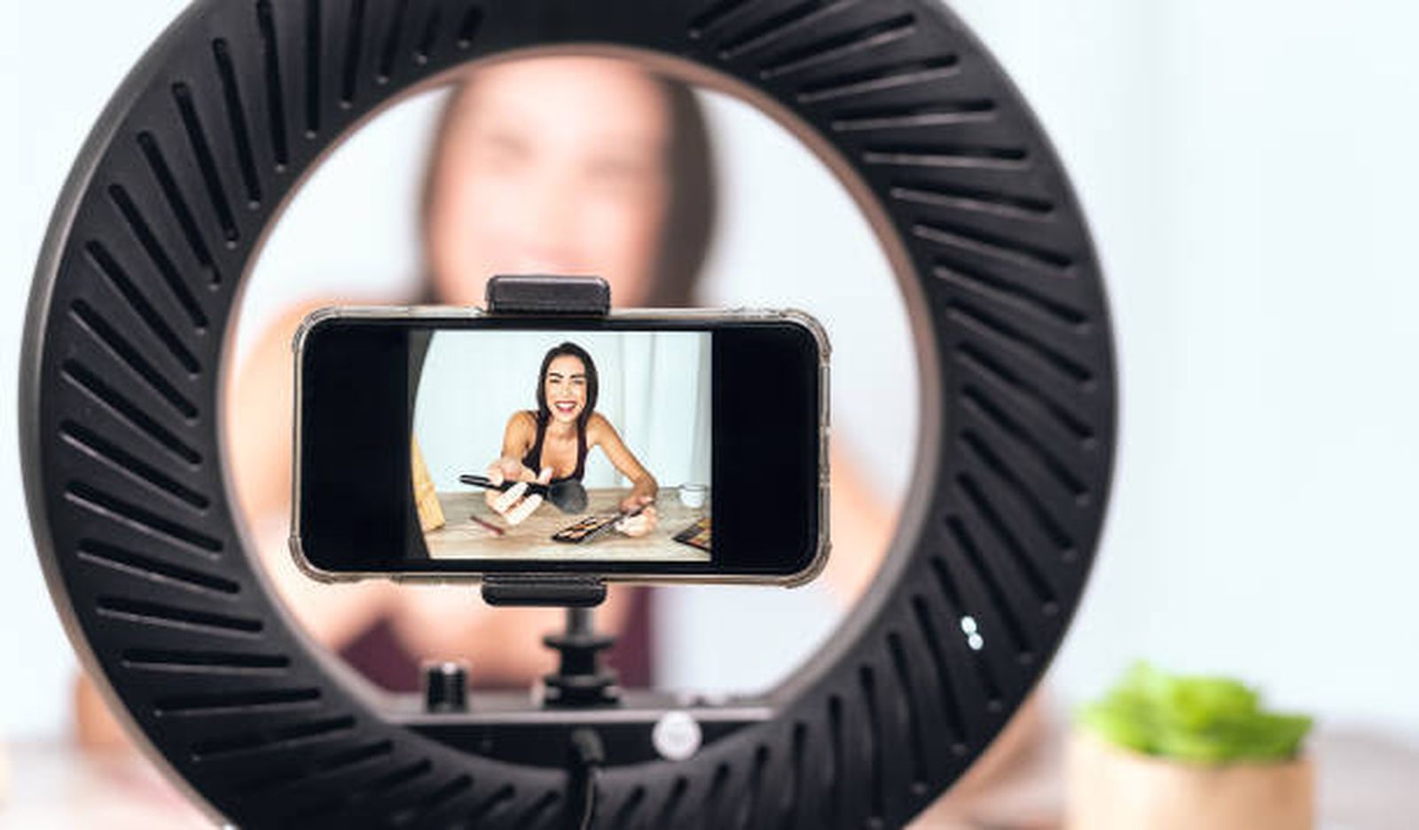 Orientación laboral: ¿Todo el mundo puede trabajar de influencer?
