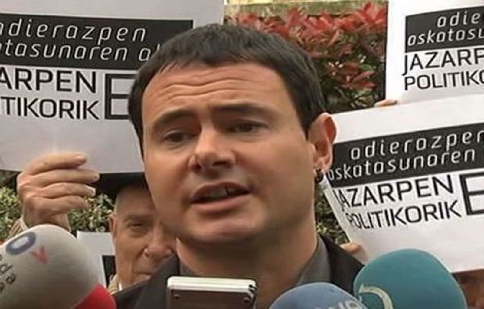 Archivada una denuncia por enaltecimiento del terrorismo contra el presidente de Sortu