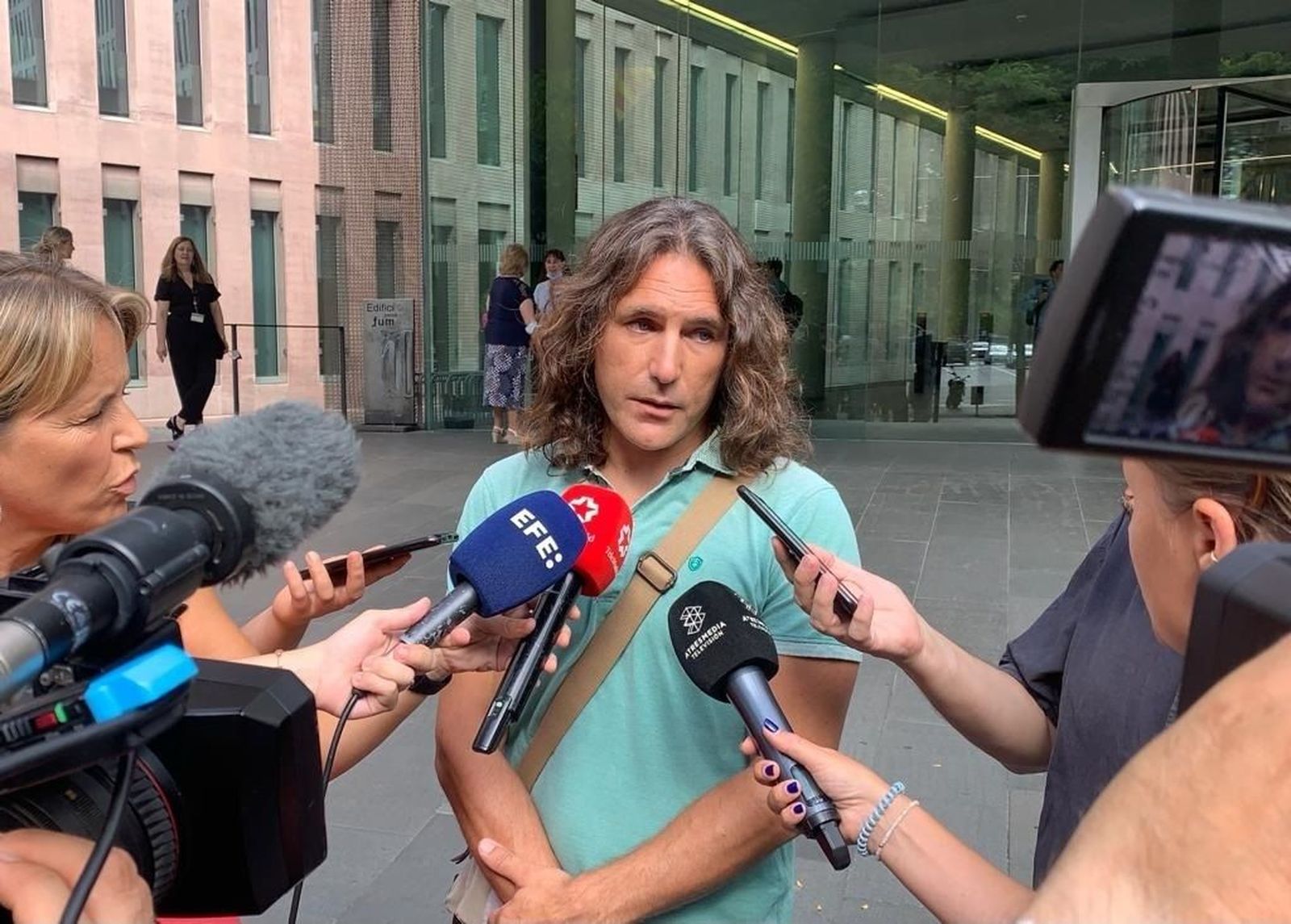 La familia del menor de Canet ejerce la acusación por el acoso en Twitter