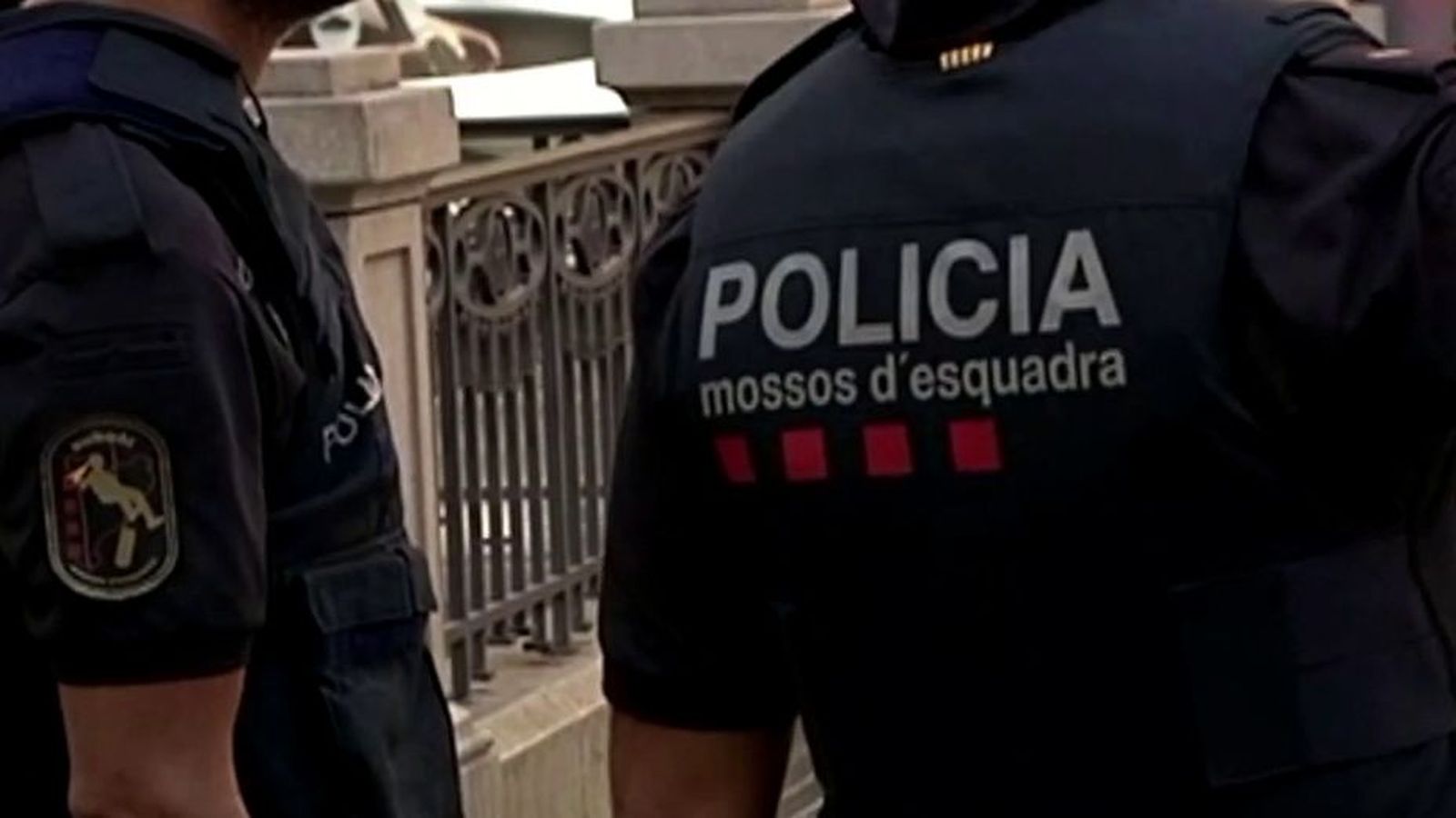 Detenidos dos menores e identificados tres por la agresión sexual a una niña en Badalona