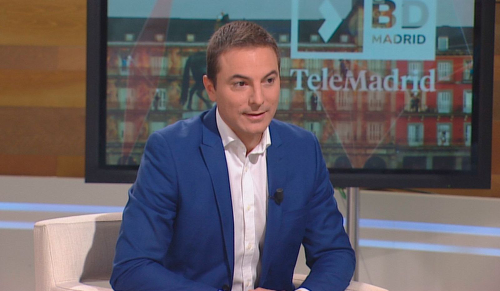 Juan Lobato: “Madrid tiene capacidad económica para que nadie tarde más de 3 días en ser atendido en atención primaria”