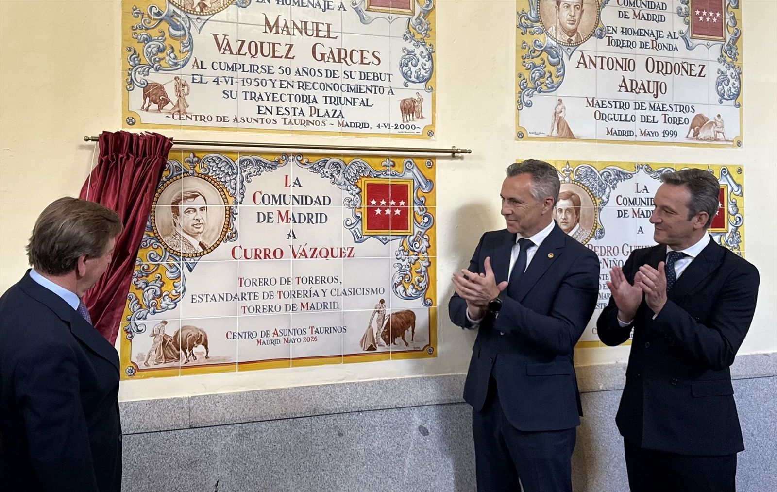 Las Ventas homenajea a Curro Vázquez: un azulejo conmemorativo para el torero más querido del Madrid de los 80