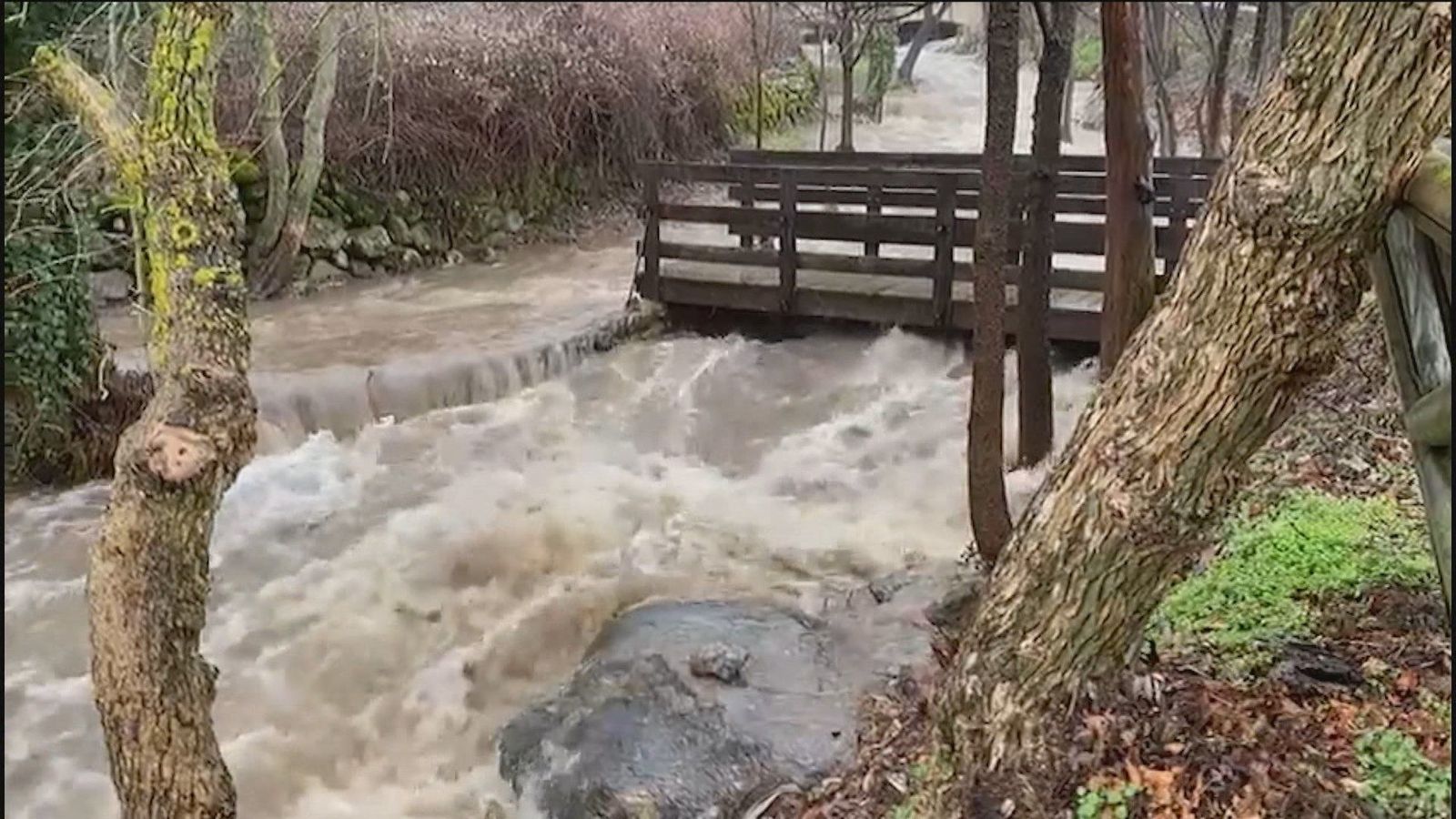 Problemas por fuertes lluvias en la zona del Valle del Lozoya