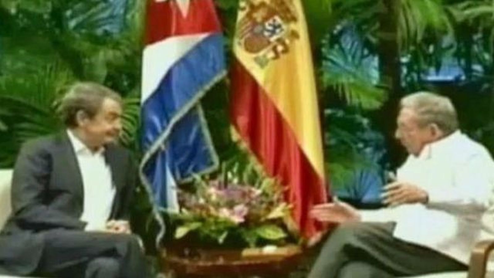 El PP tilda de "deslealtad" e "inoportuno"  el viaje de Zapatero y Moratinos a Cuba
