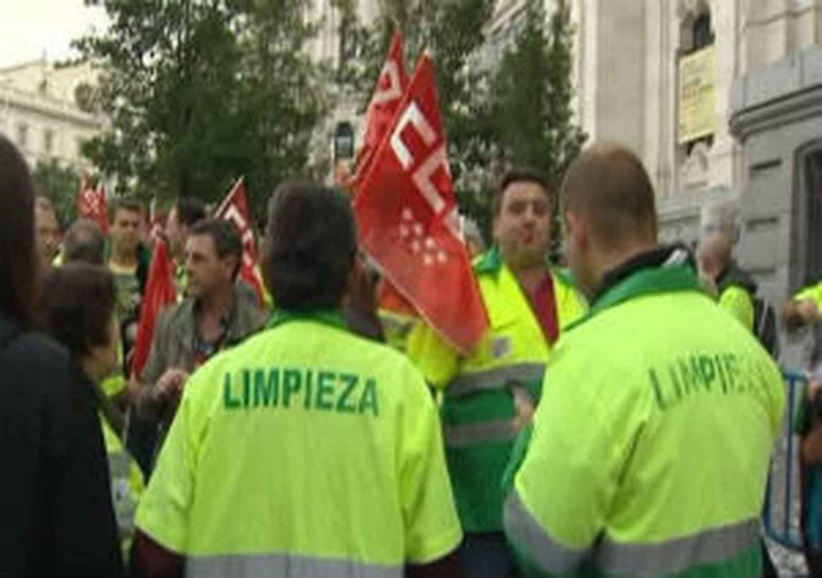 Tres trabajadores detenidos por incidentes en la huelga de limpieza de Madrid