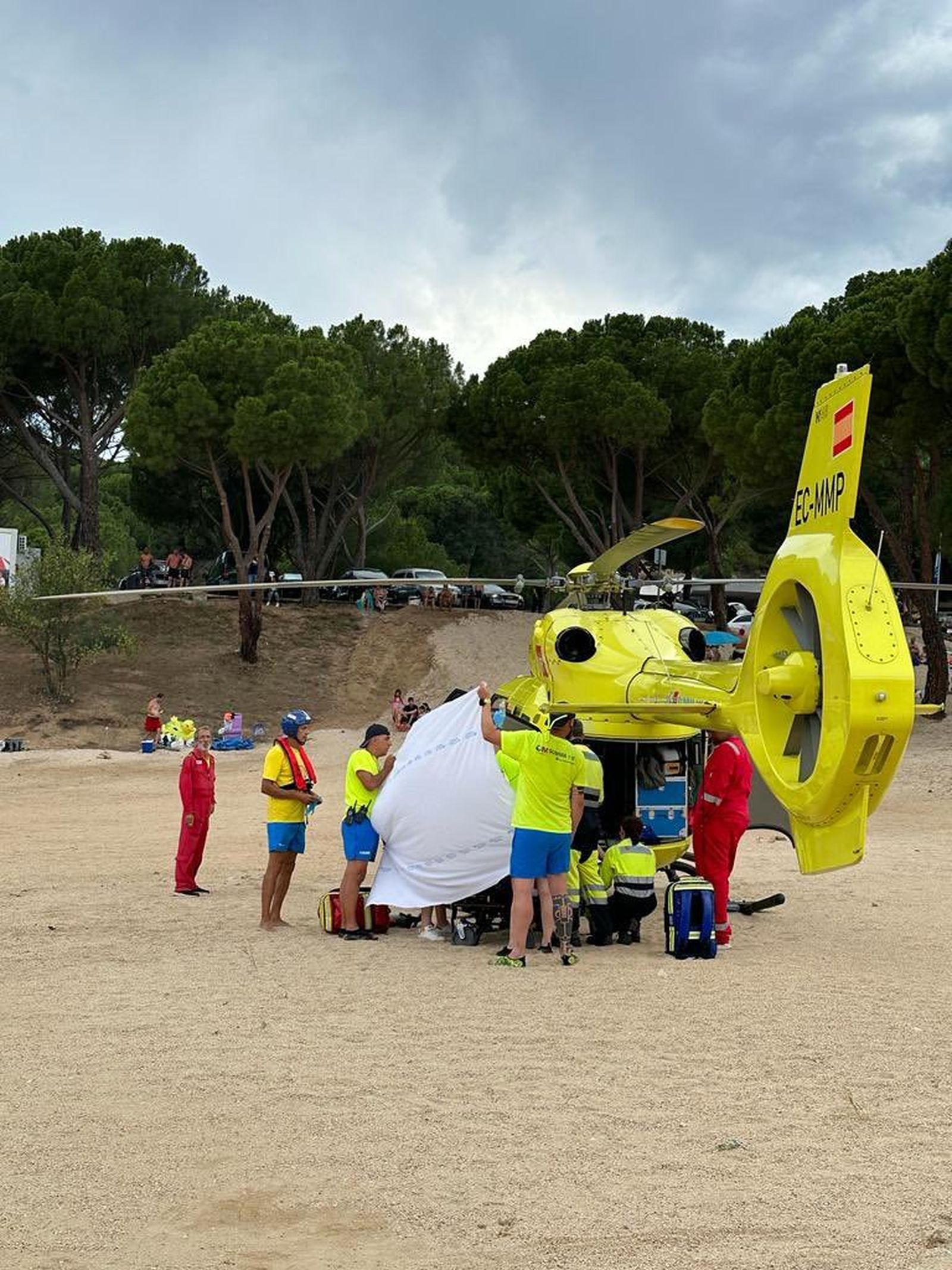 Una mujer, herida tras caer por una ladera en el Pantano de San Juan