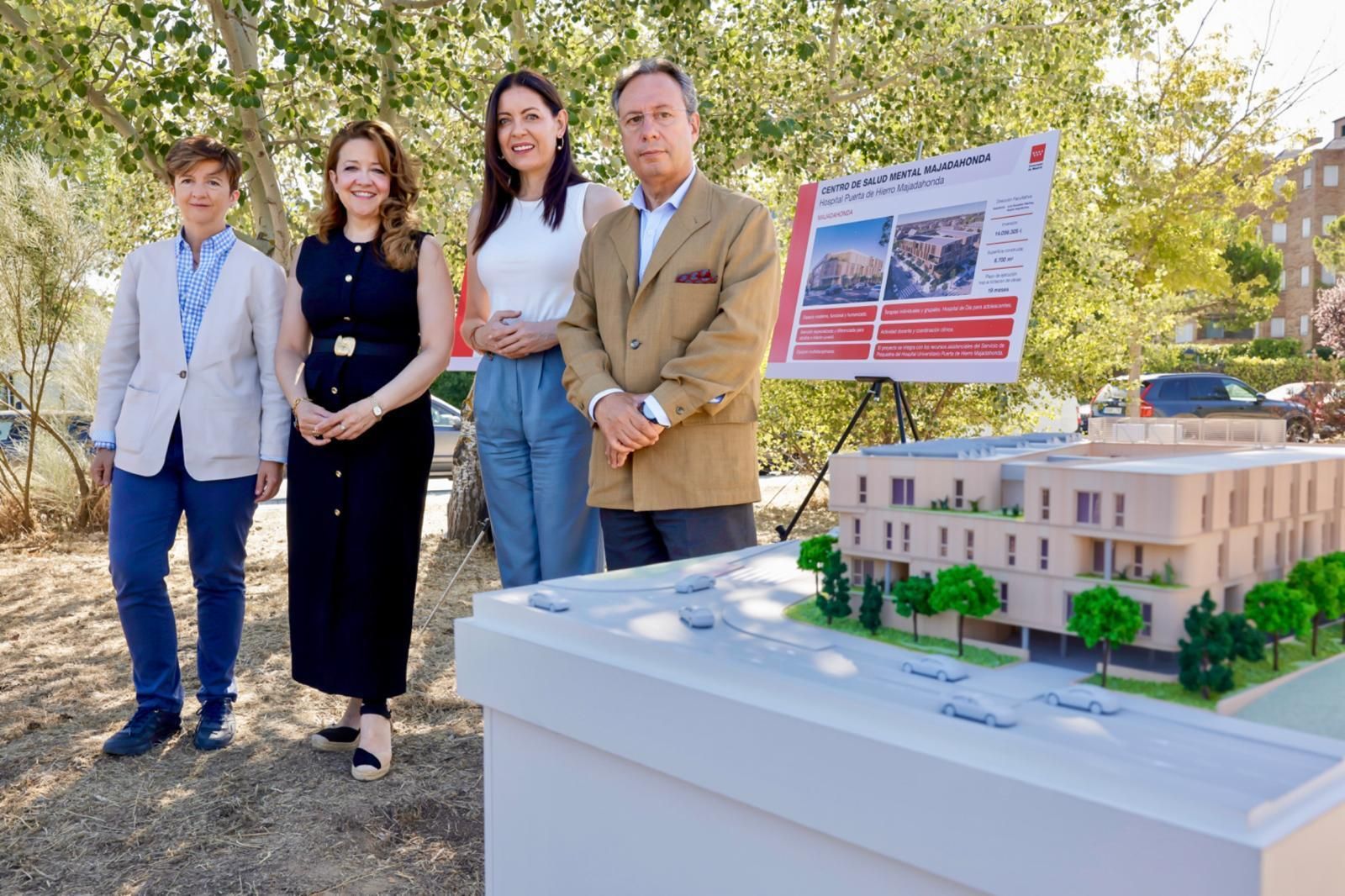 Presentación de un centro de salud mental en Majadahonda