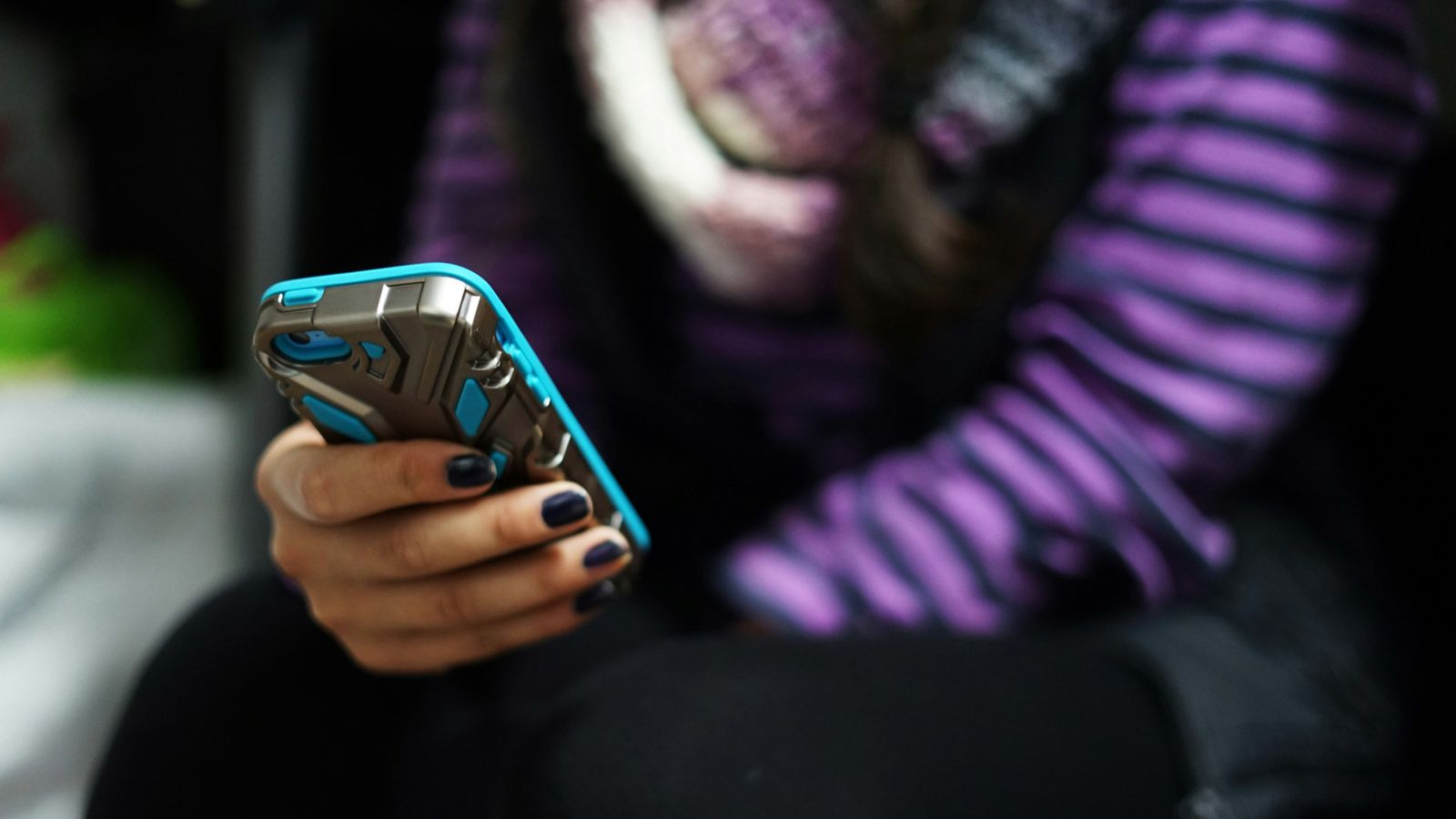Los adolescentes usan las redes sociales entre 4 y 6 horas al día