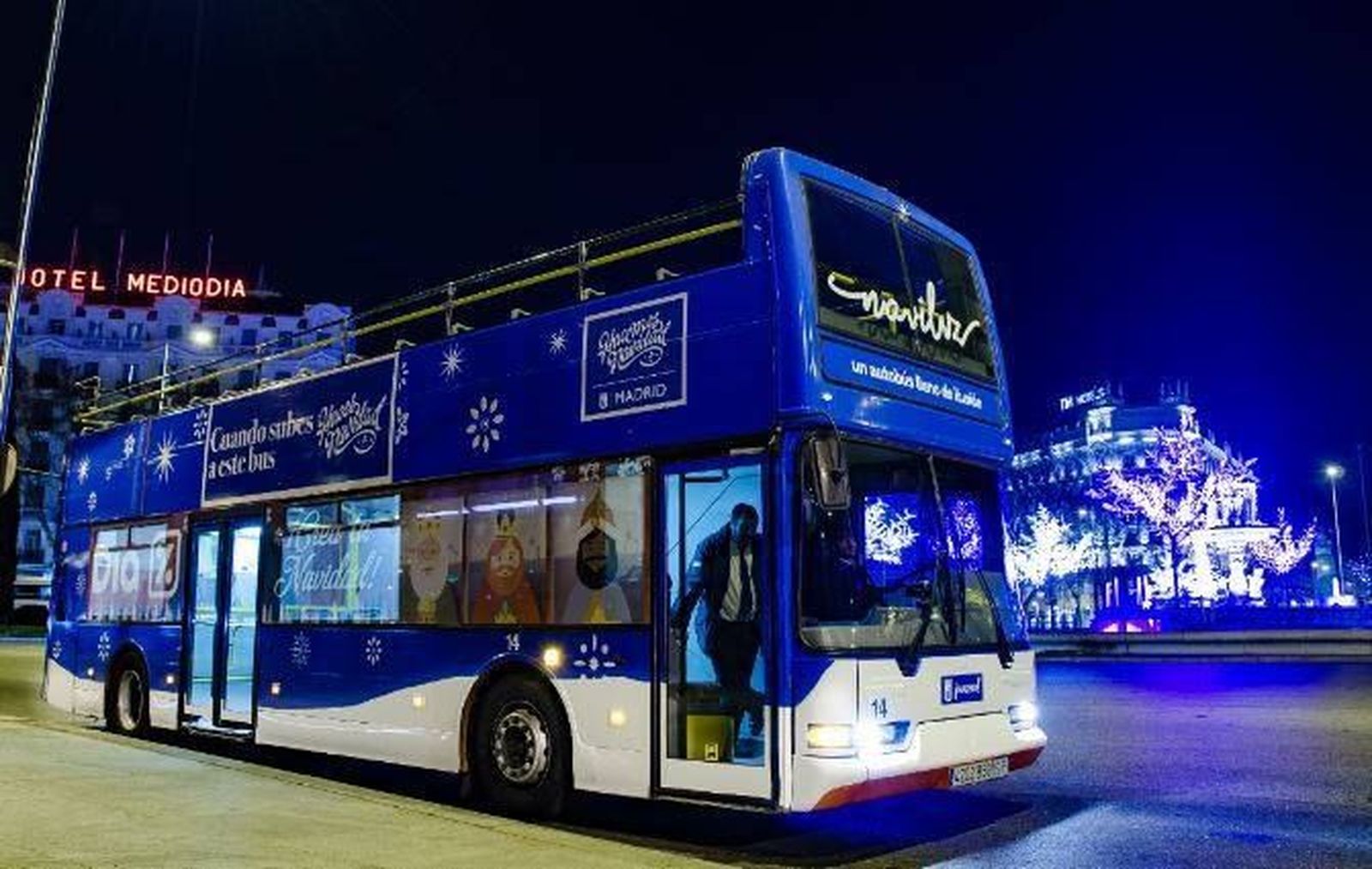 Naviluz vuelve a recorrer las calles iluminadas de Madrid