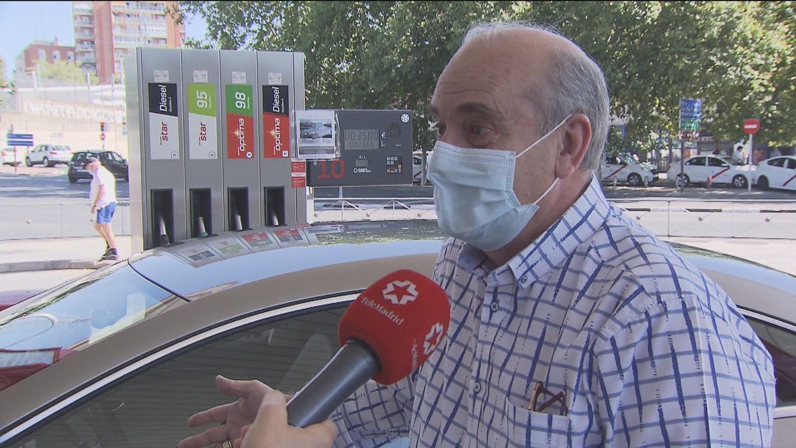 Salida de vacaciones con los carburantes por las nubes y la gasolina a más de 1,40 euros por litro