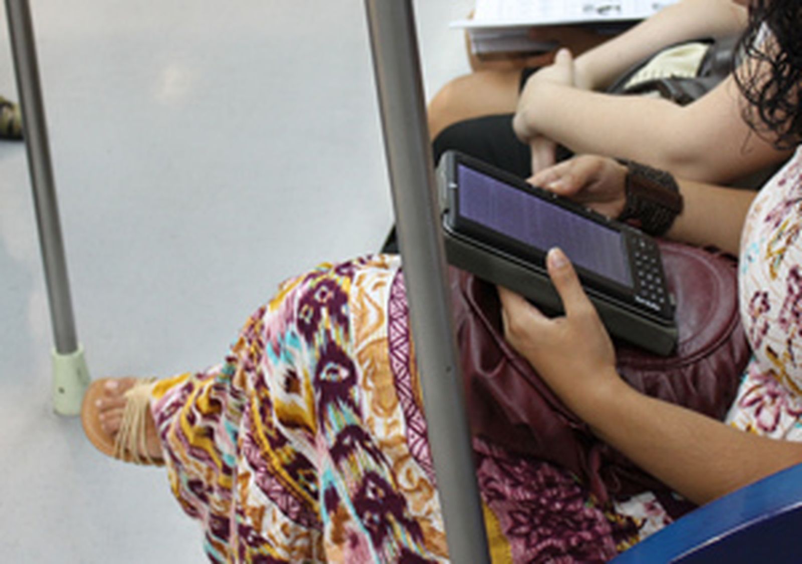 Metro_lectura_gente