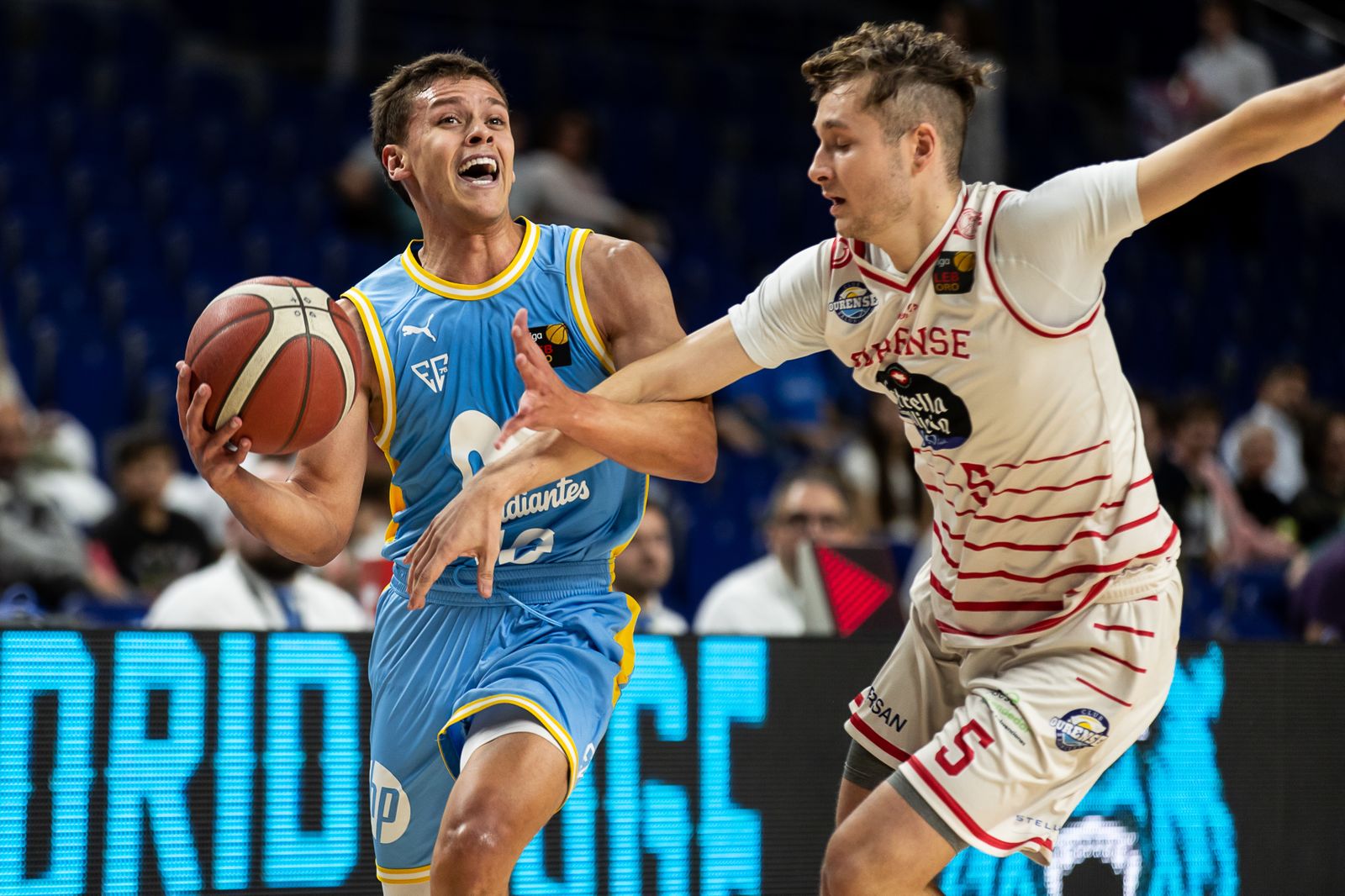 Estudiantes - Ourense
