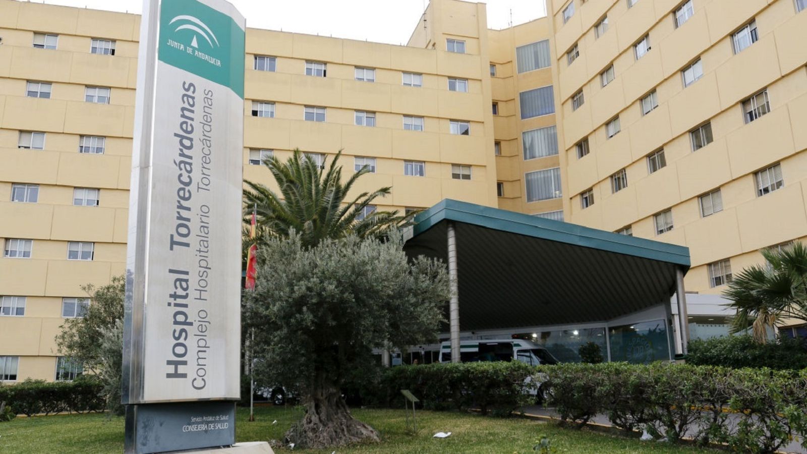 Un niños de 18 meses en estado crítico tras ser atropellado en Almería