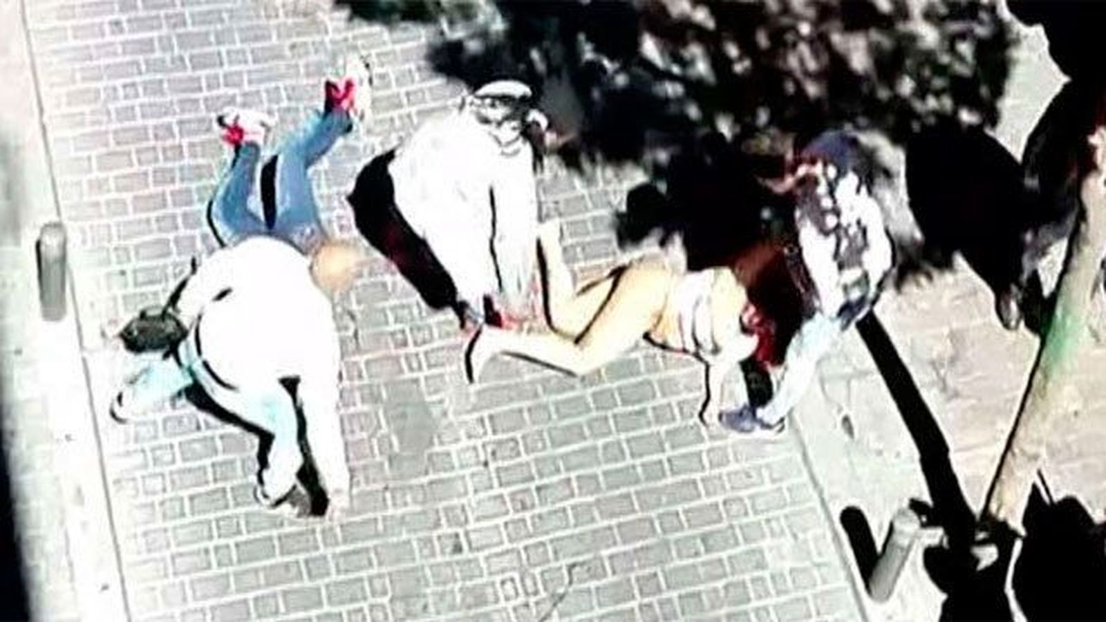 Los vecinos de Tetuán denuncian las peleas continuas en la calle Topete