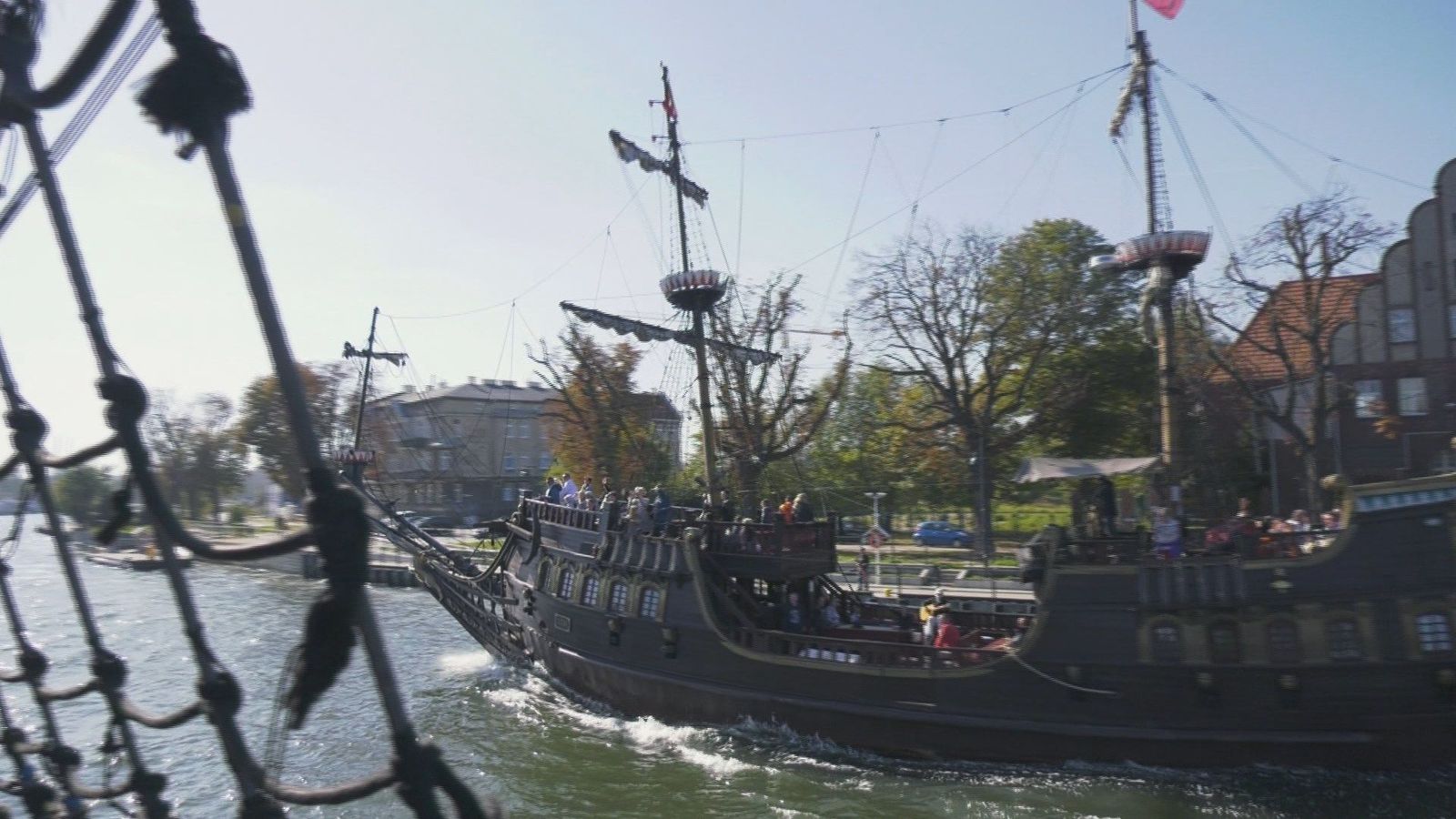 A bordo de 'La Perla Negra' para visitar Westerplatte