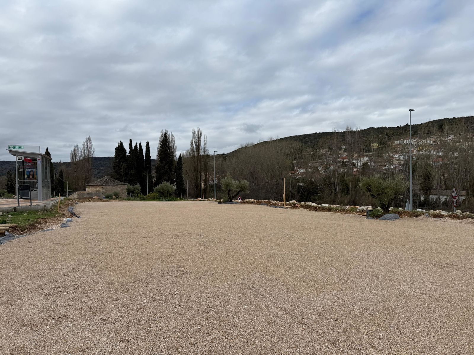 Nueva zona de estacionamiento en Ambite impulsada por el grupo de acción local Aracove