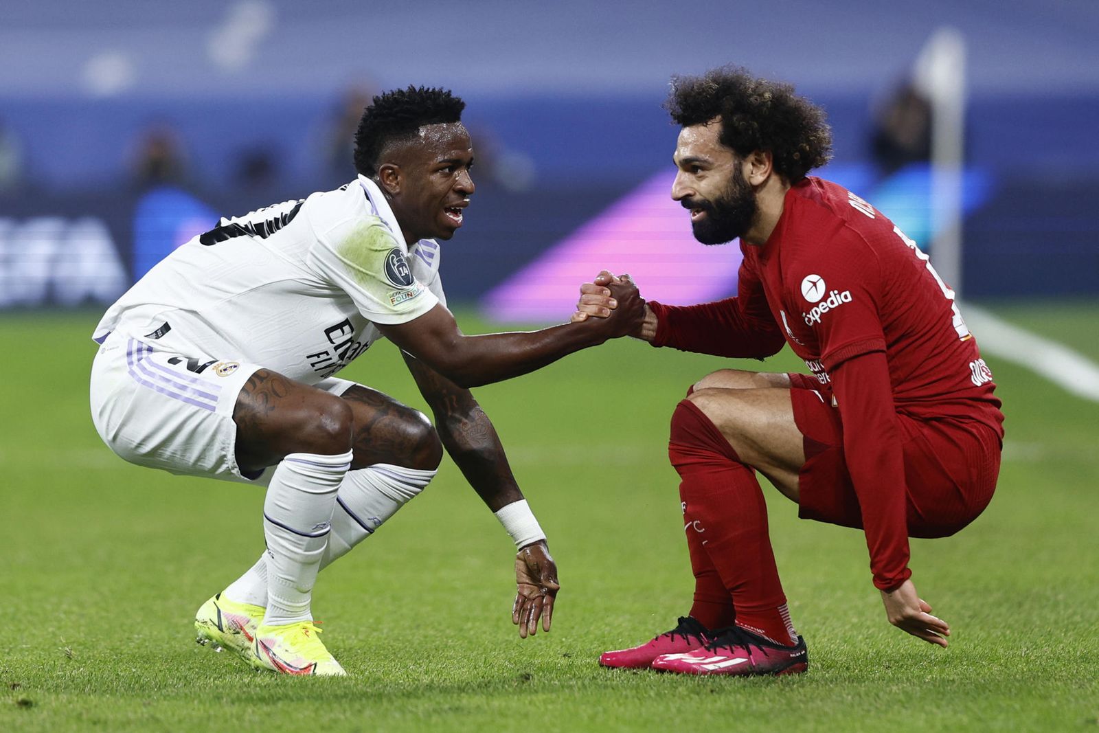 Vinicius y Salah, del liverpool