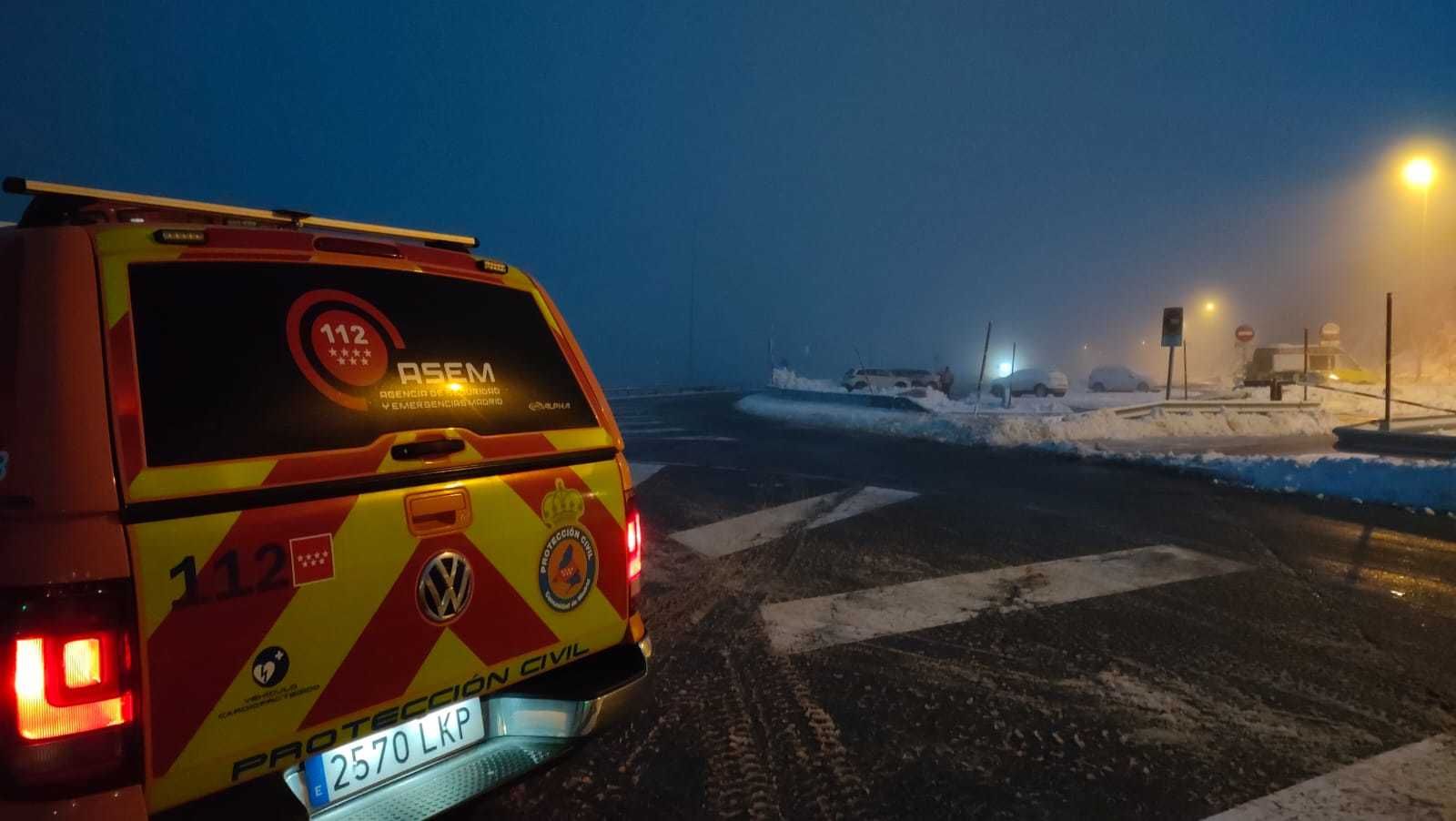 Abierta toda la red de carreteras madrileñas  sin restricciones por la nieve
