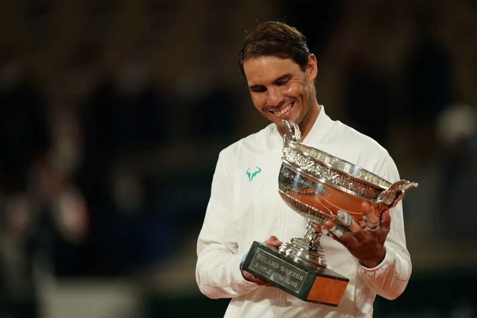 Nadal: "En este momento, el tenis tiene una importancia mínima"