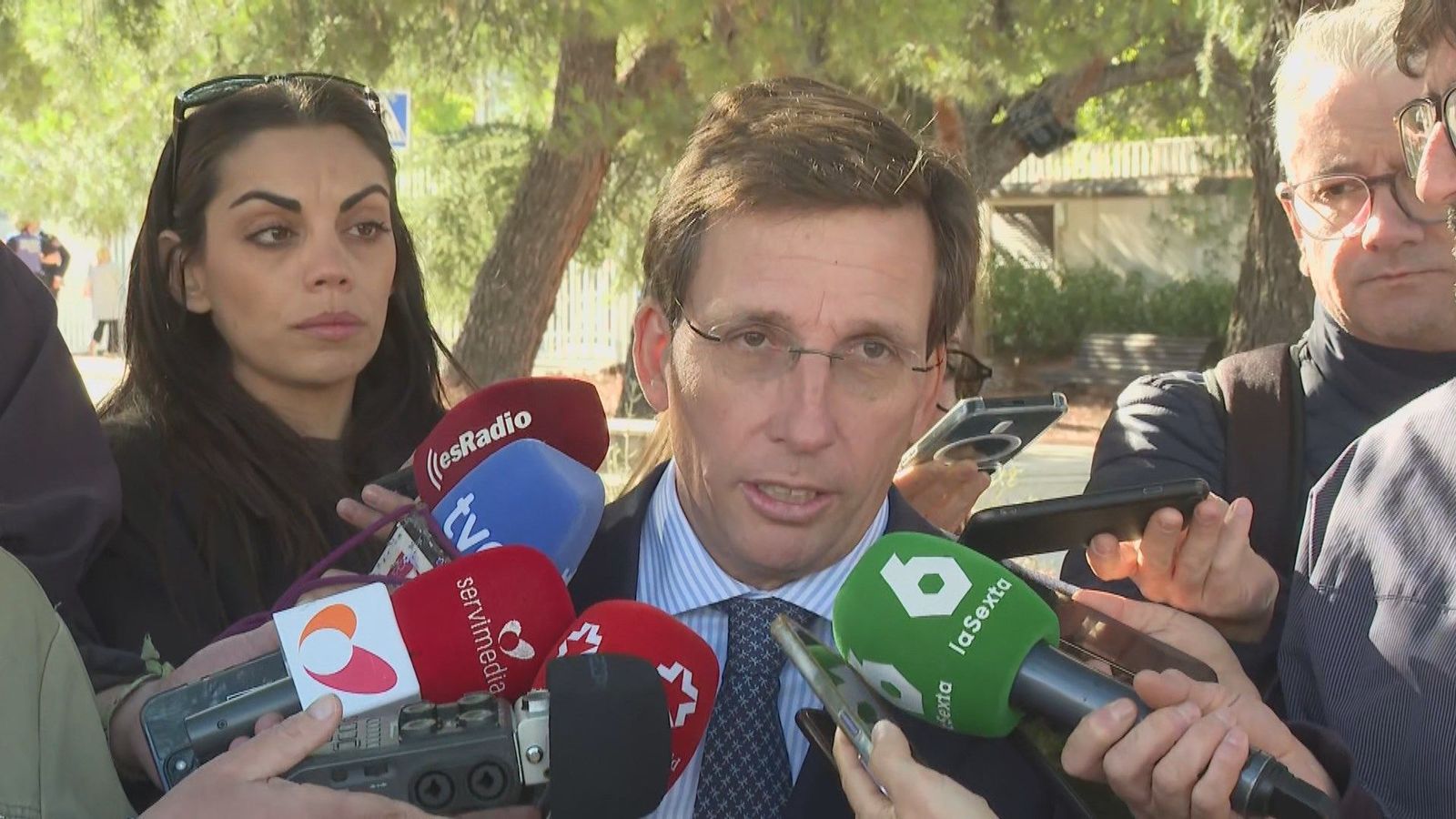 Almeida señala a Pedro Sánchez como "la X" de los procedimientos judiciales de su entorno