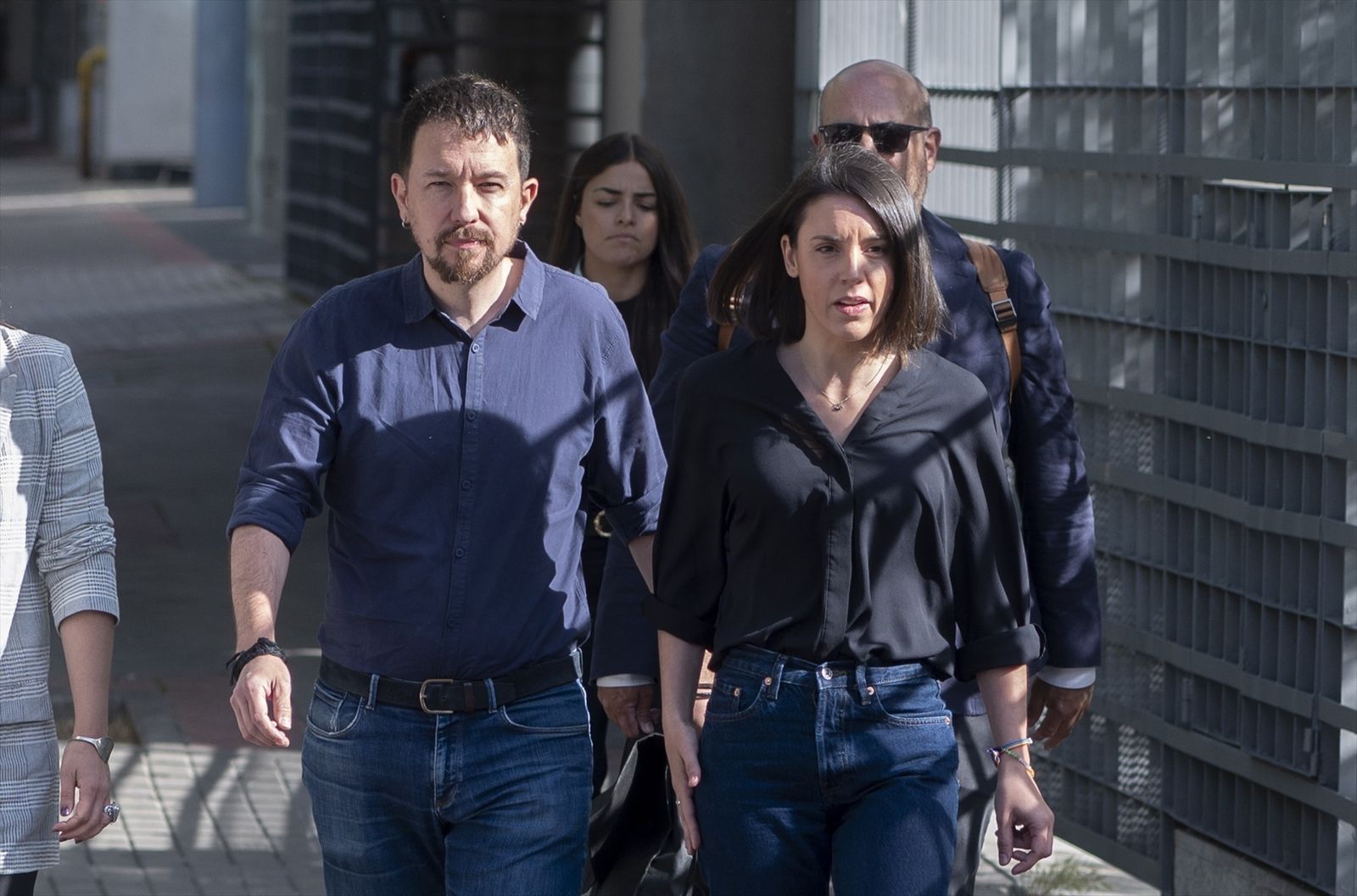 Absuelto el hombre acusado de acosar a Pablo Iglesias e Irene Montero