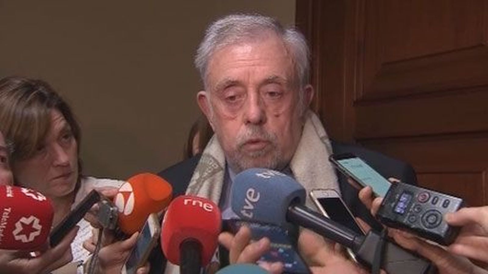 El Gobierno quiere que los empresarios paguen más cotizaciones para sanear la Seguridad Social