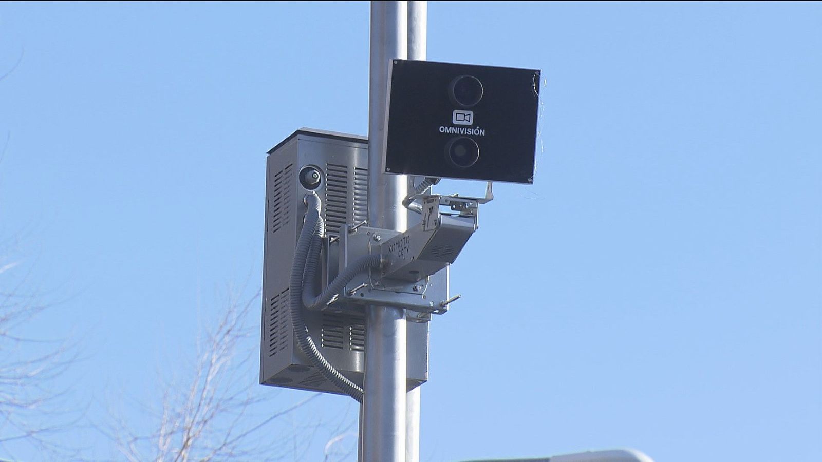 Instalado el radar de tramo en la A-5 que vigilará la salida de Madrid