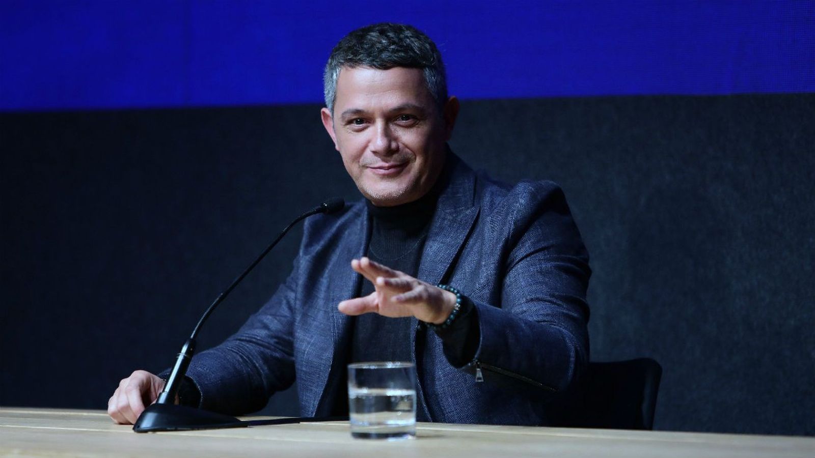 Alejandro Sanz también es humano