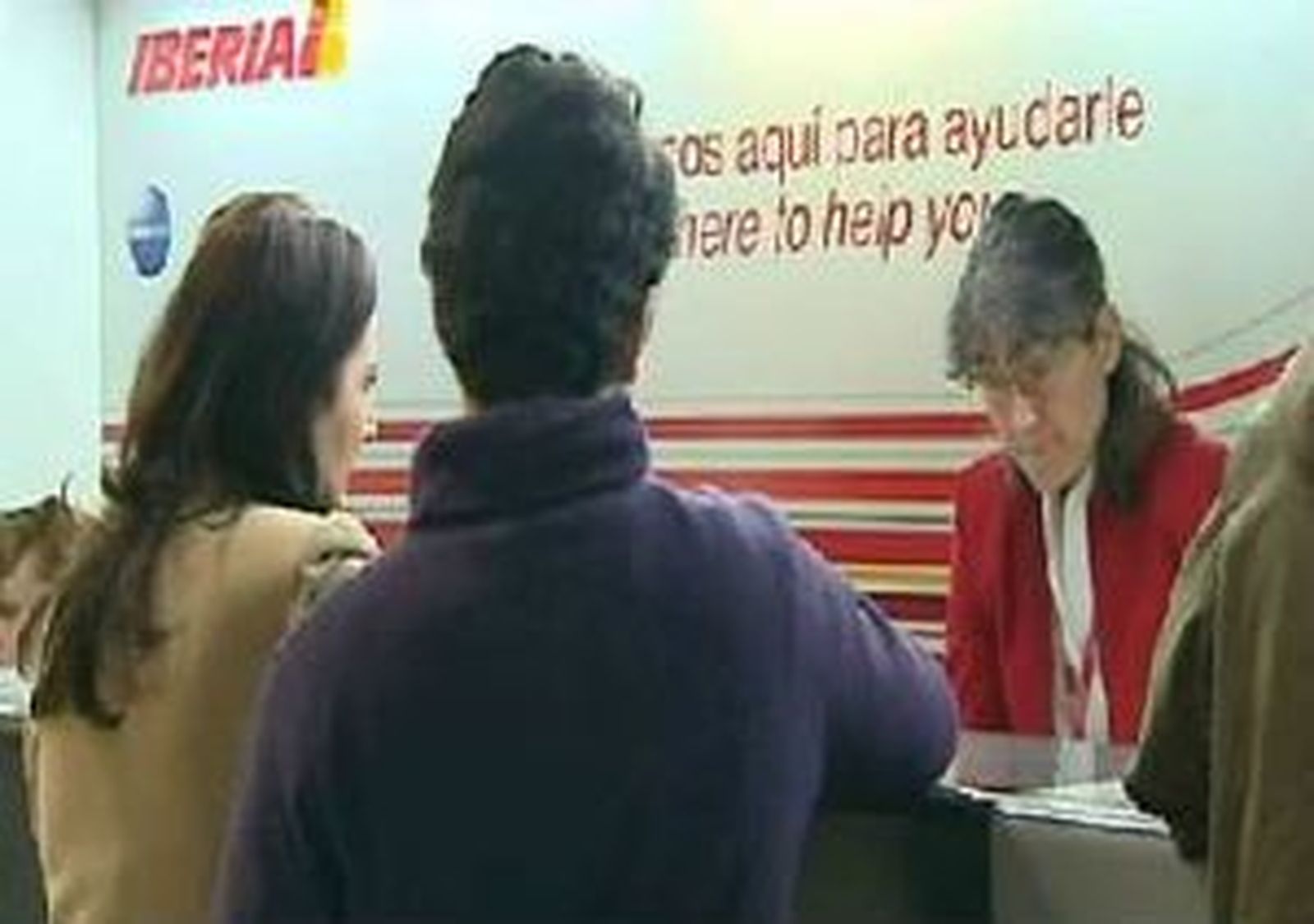 Iberia cancela 126 vuelos este lunes  por la huelga del sindicato de pilotos Sepla