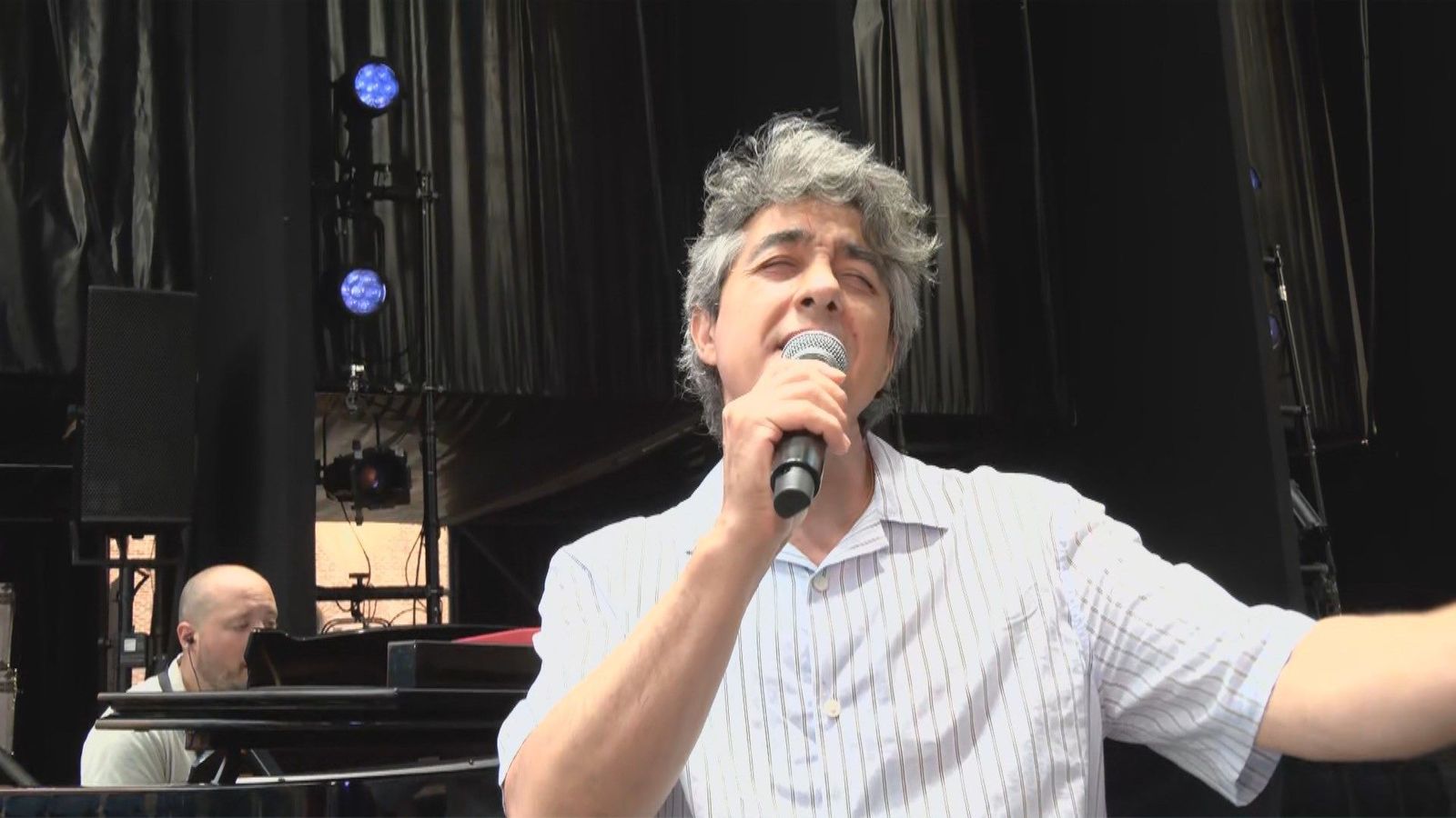 Juan Valderrama presenta su nuevo espectáculo 'Historia de la copla' en Madrid