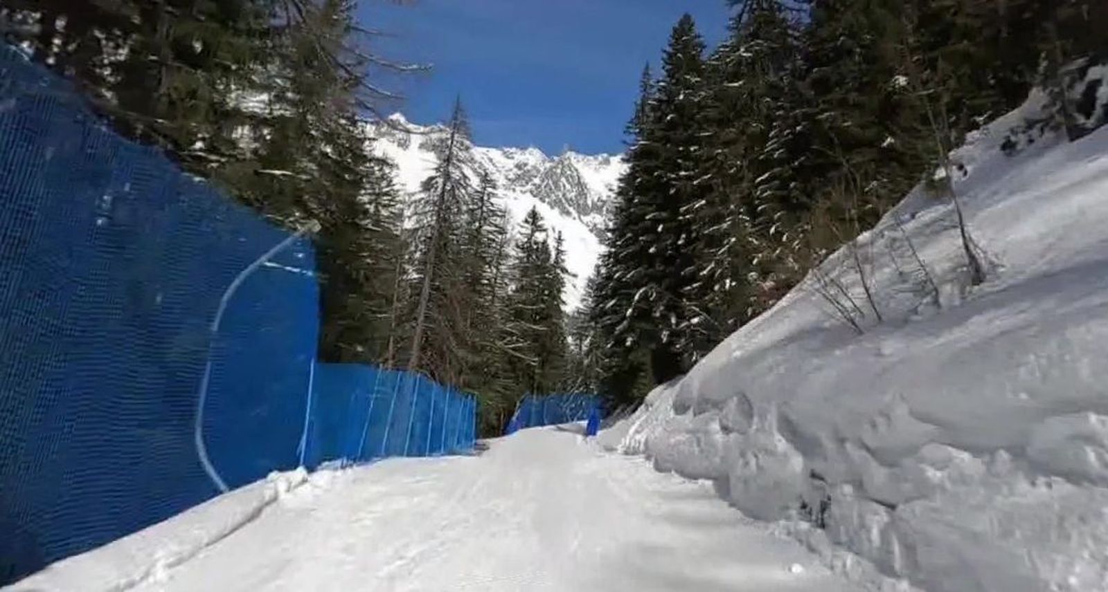 Pistas de esquí en Courmayeur, Valle de Aosta, Italia