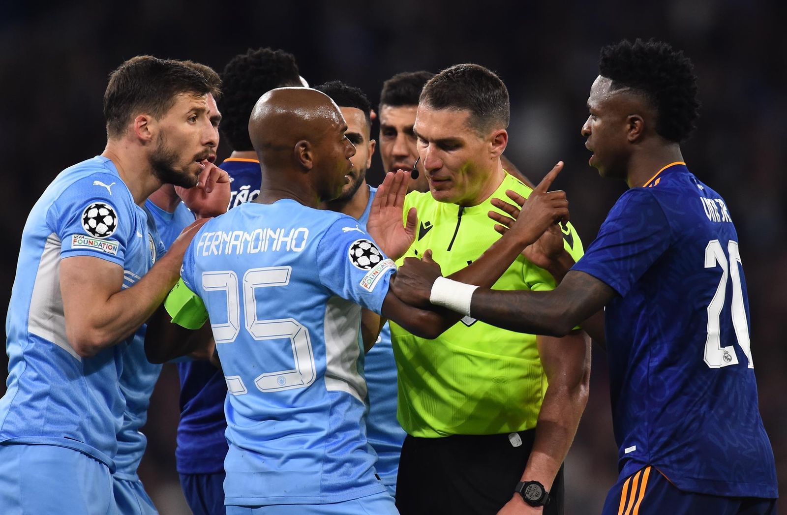 Vinicius ante el Manchester City