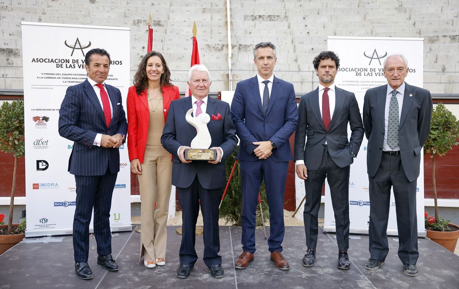 Entrega de la quinta edición del Premio del Equipo Veterinario de Las Ventas