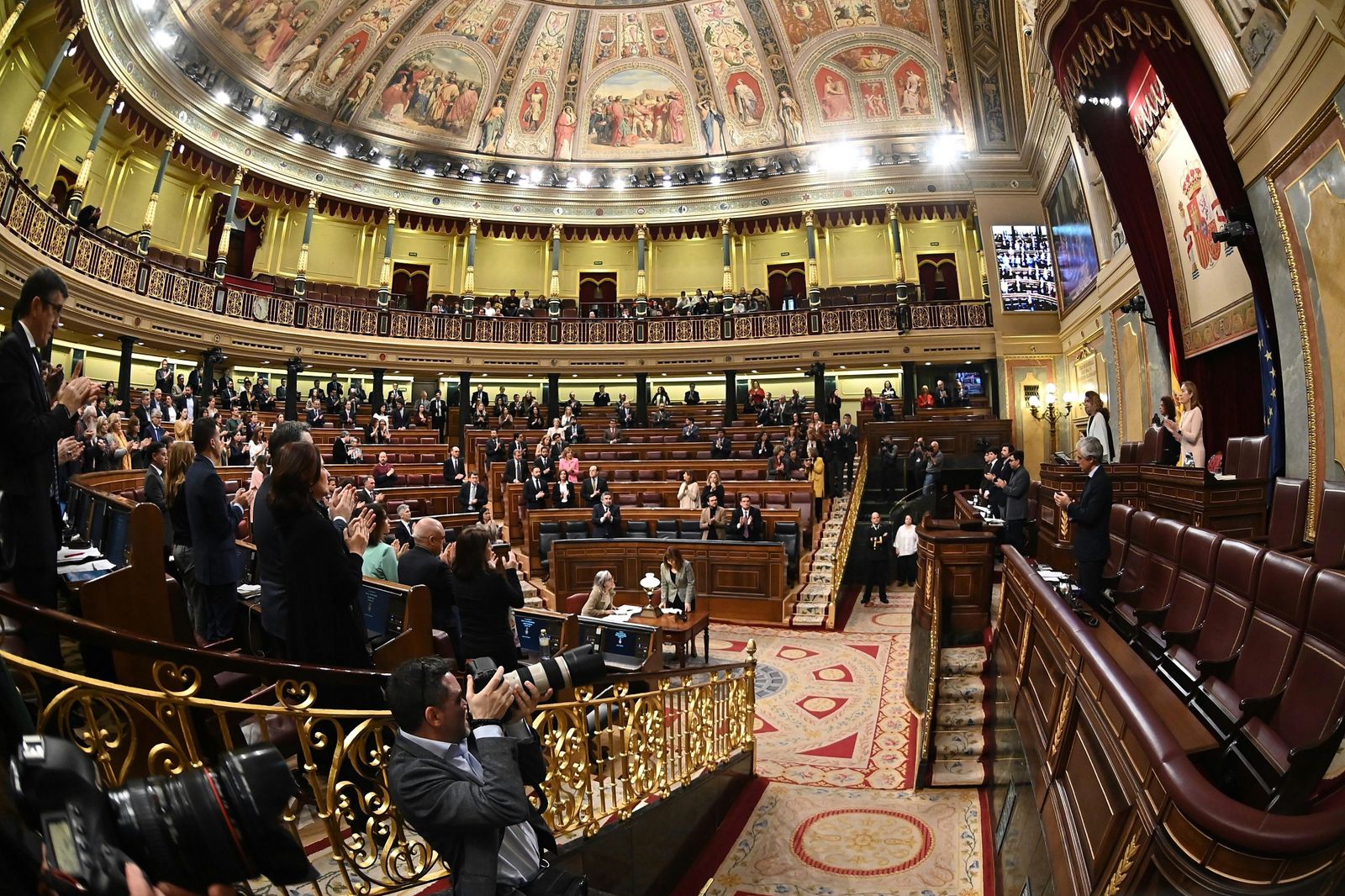 Mañana de rifirrafes en la sesión de control en el Congreso