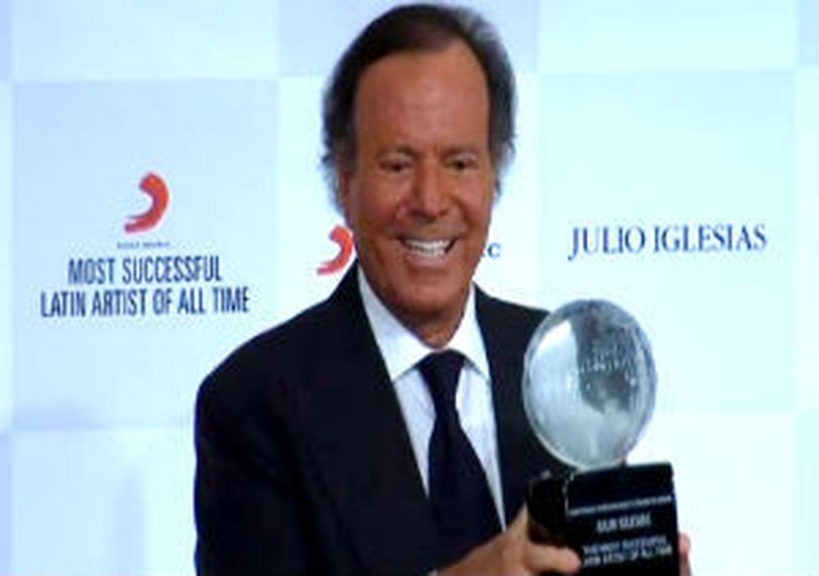 Julio Iglesias