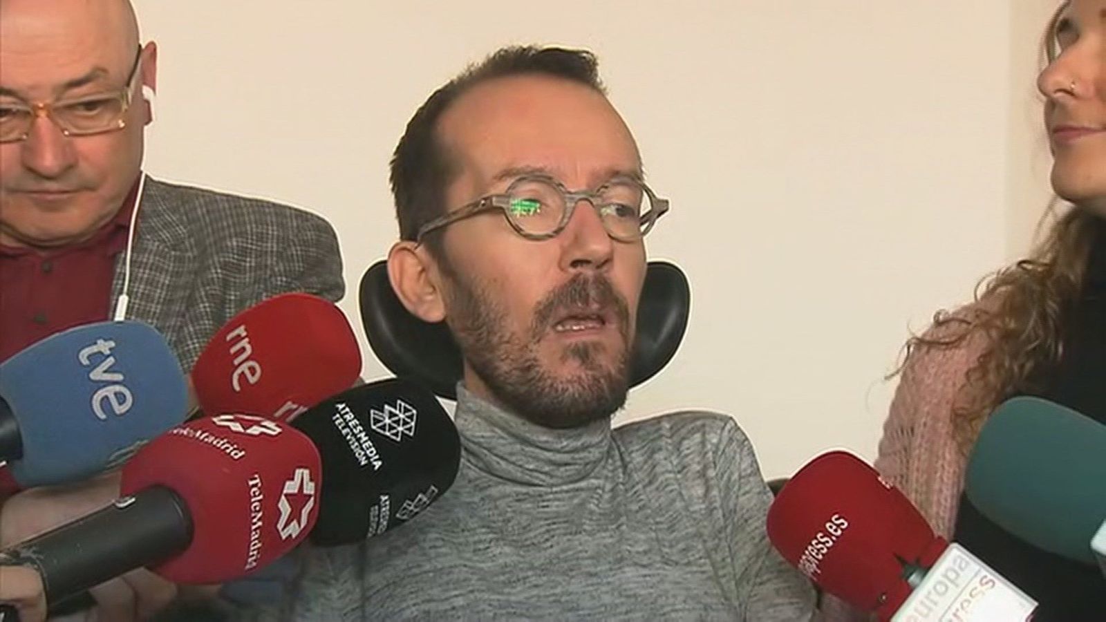 Echenique, sobre Díaz Ayuso: "Parece que en el PP no tienen a nadie que no esté manchado por la corrupción"