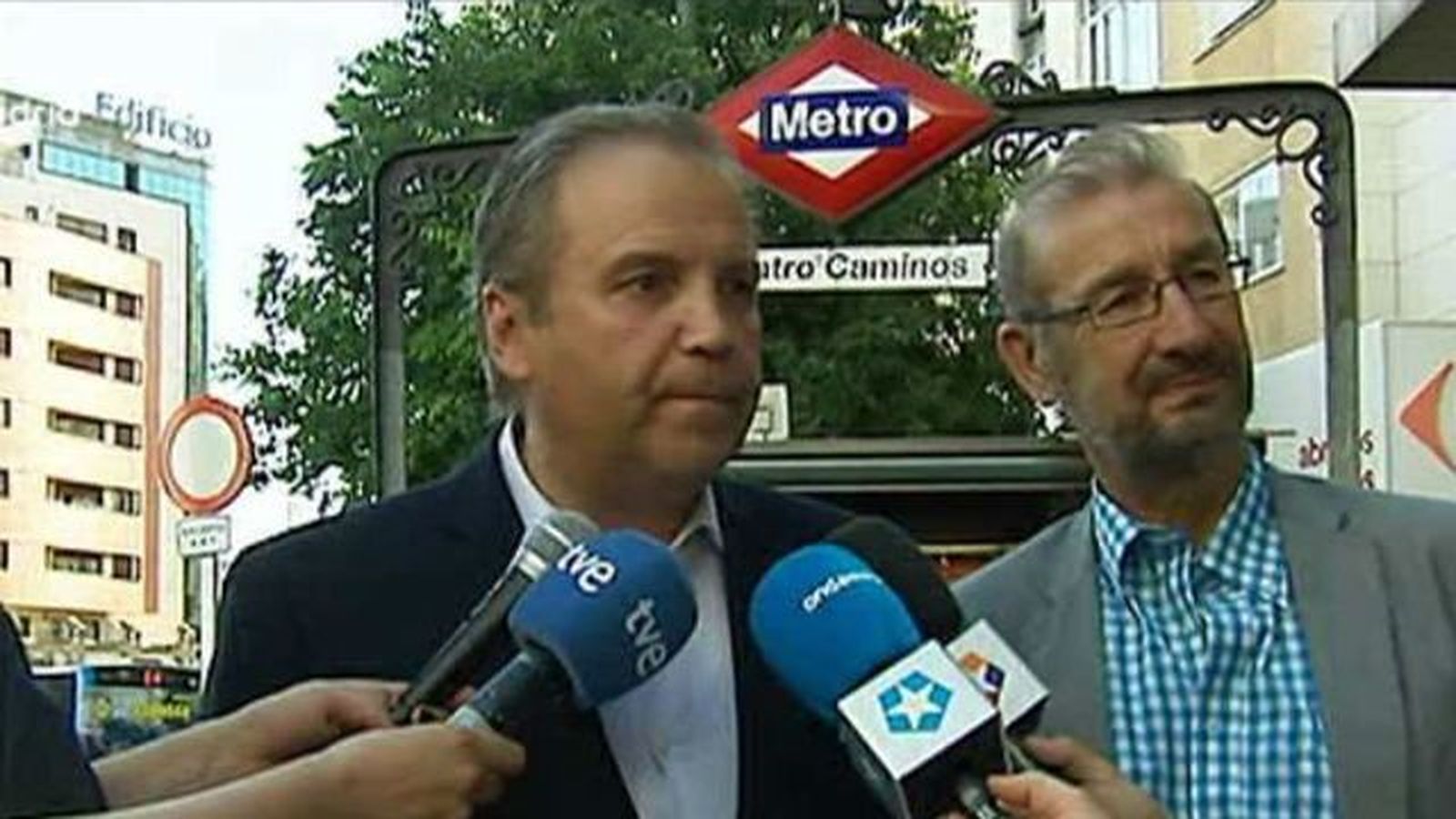 Carmona promete no privatizar la EMT y promover abonos a 10 y 15 euros