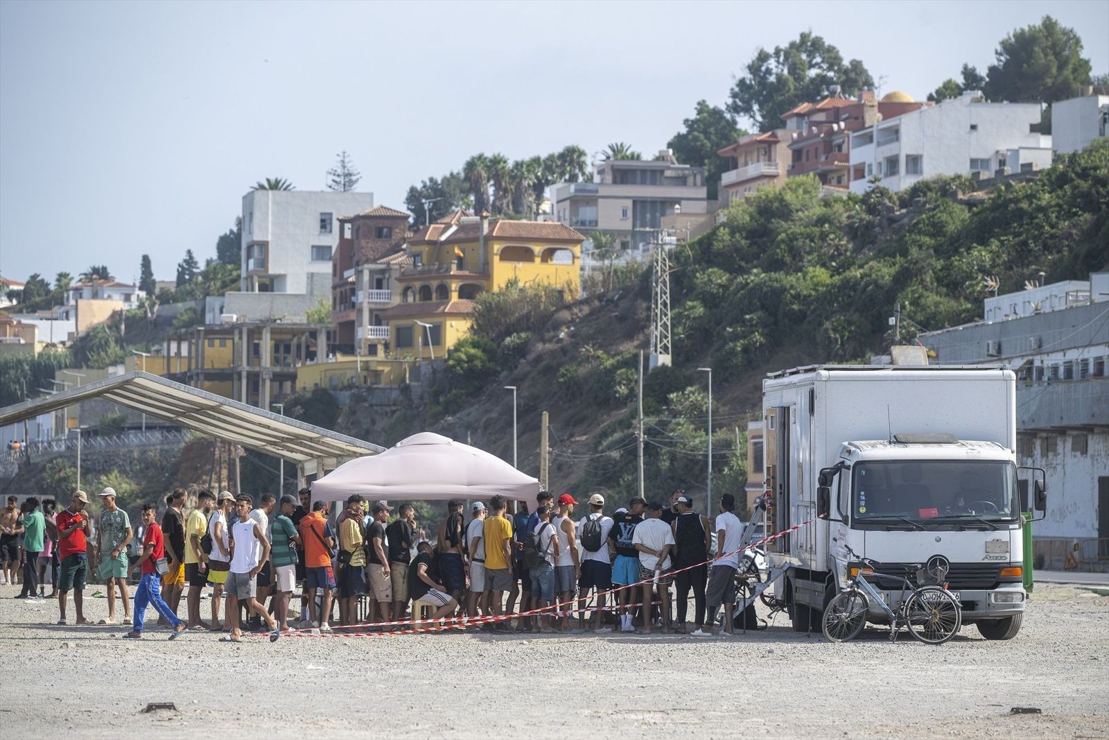 La Cámara de Comercio eleva a 33 millones de euros las pérdidas económicas directas en Ceuta por la crisis