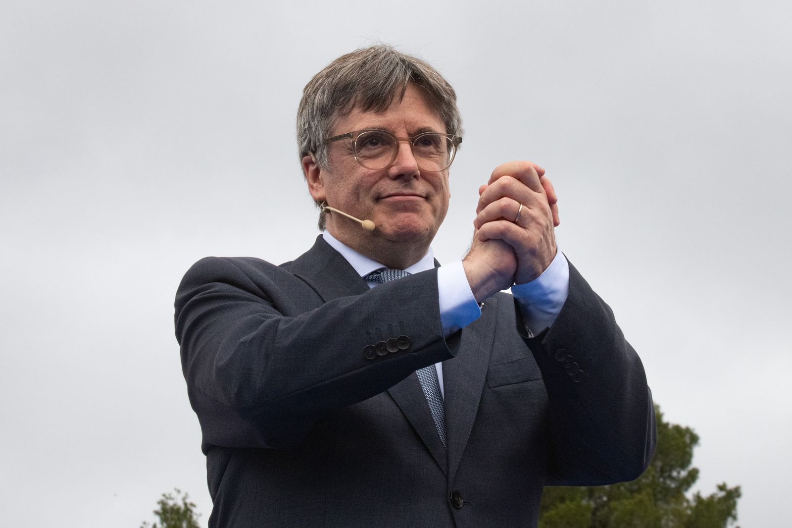Puigdemont se va si no gana